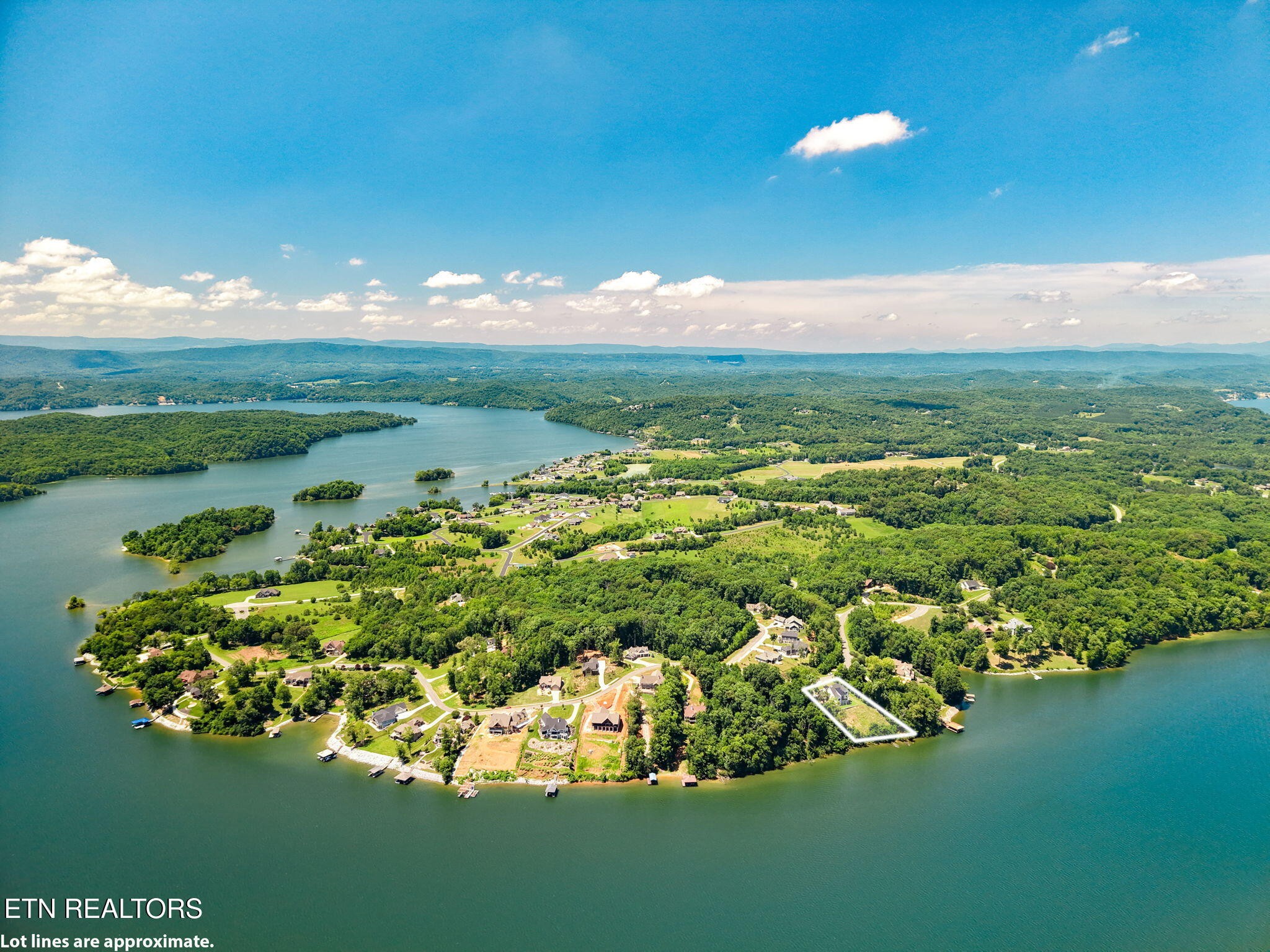 285 E Shore Drive Property Photo 46
