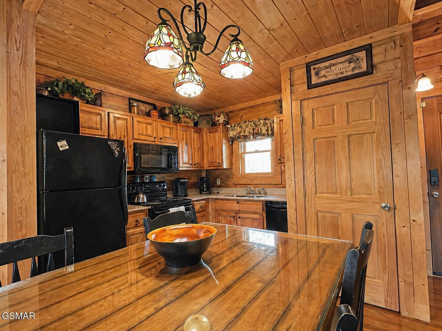 1619 Jed Trail Property Photo 6