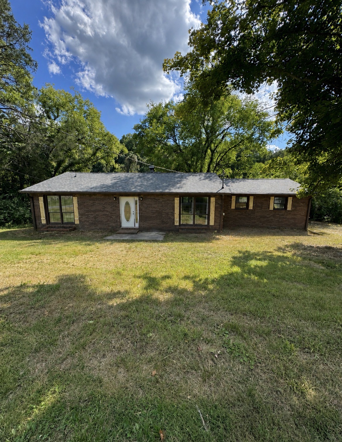 531 Oakley Hollow Rd Property Photo 1