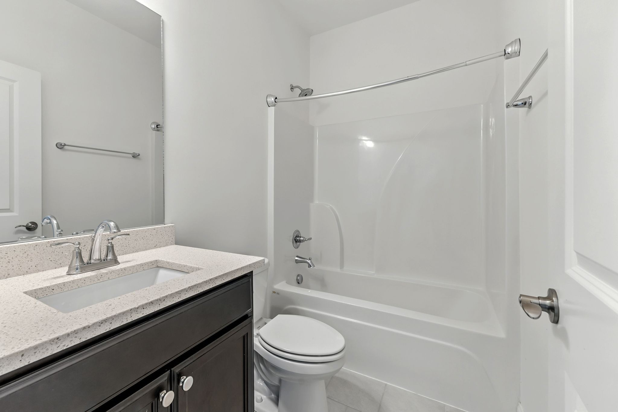 455 Portsdale Dr Property Photo 10