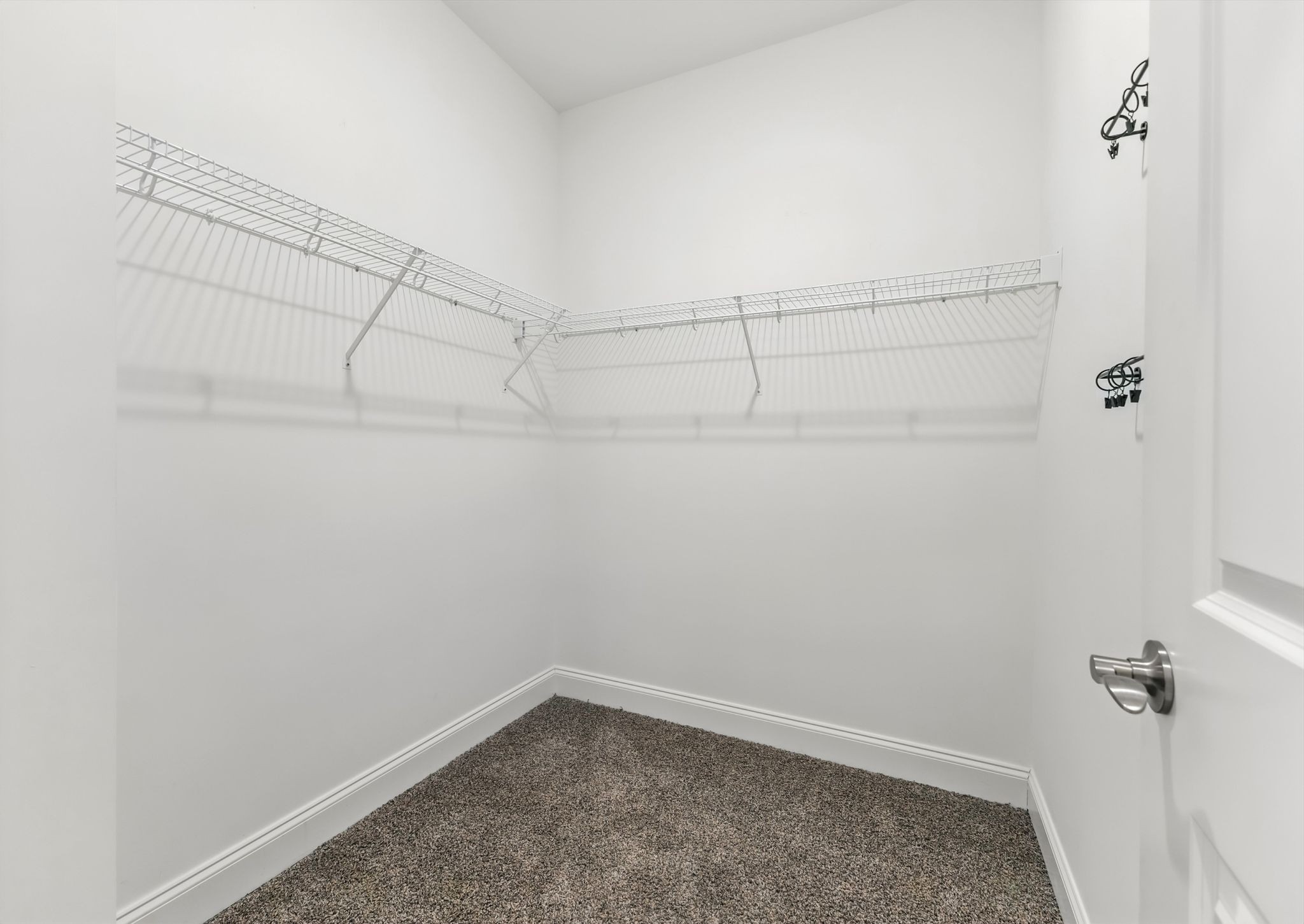 455 Portsdale Dr Property Photo 25