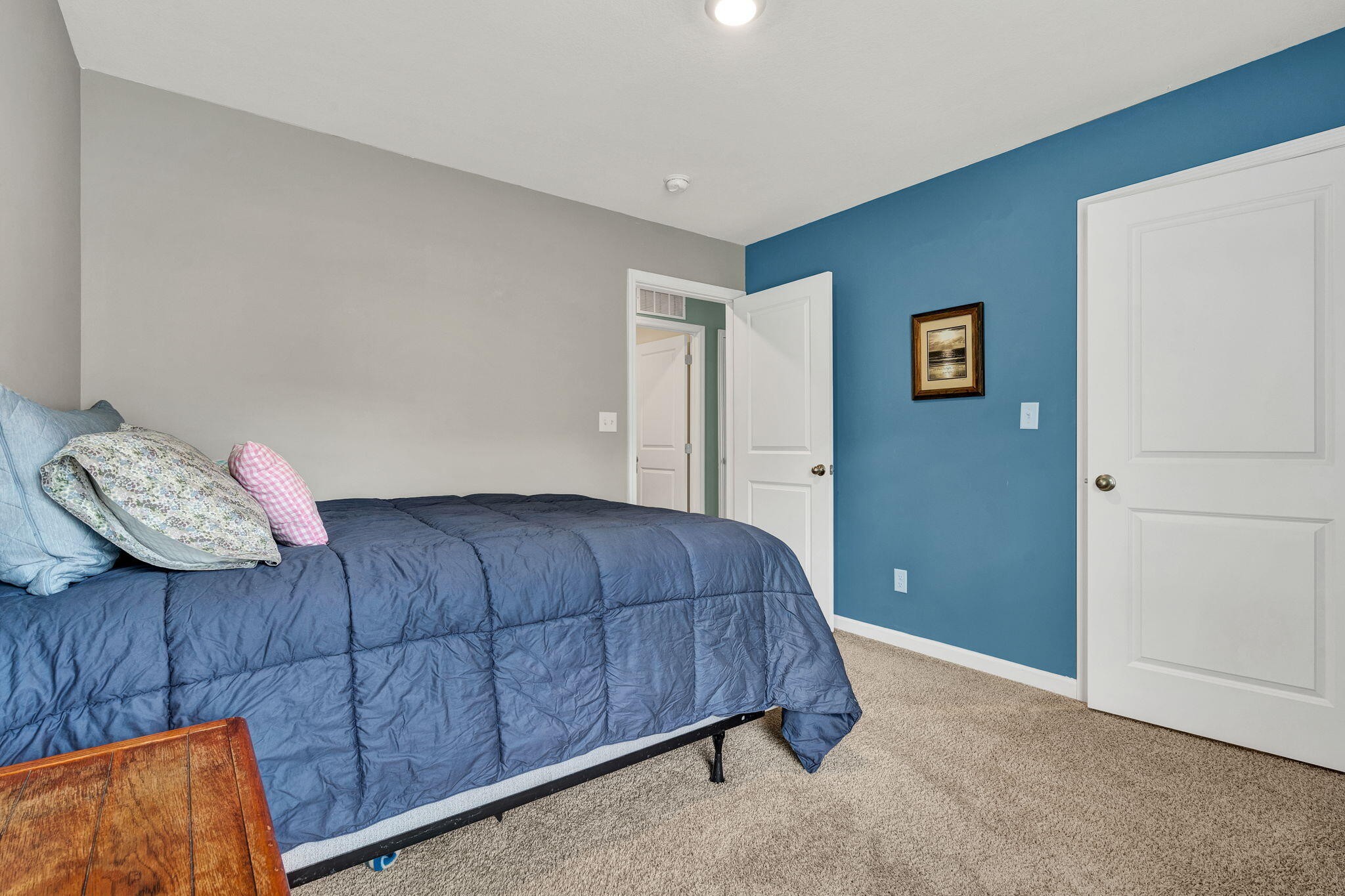 3350 Serenity Drive, Ne Property Photo 20