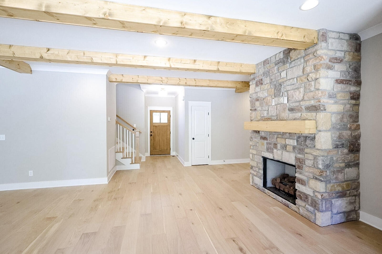 14619 Baker Road Property Photo 4