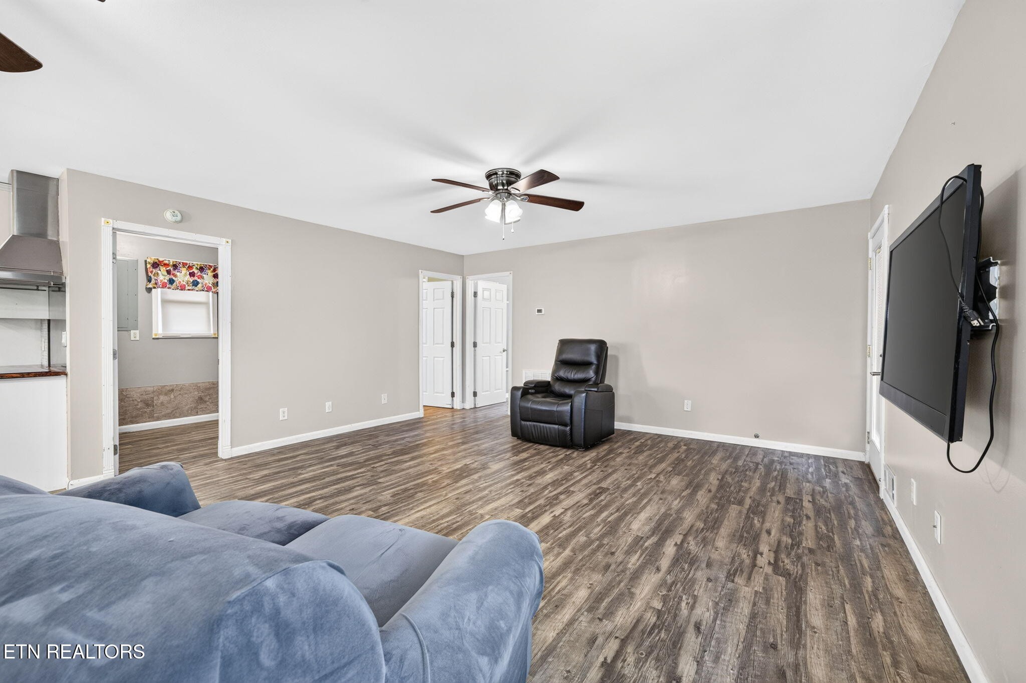 1024 Fira Ashburn Rd Property Photo 14