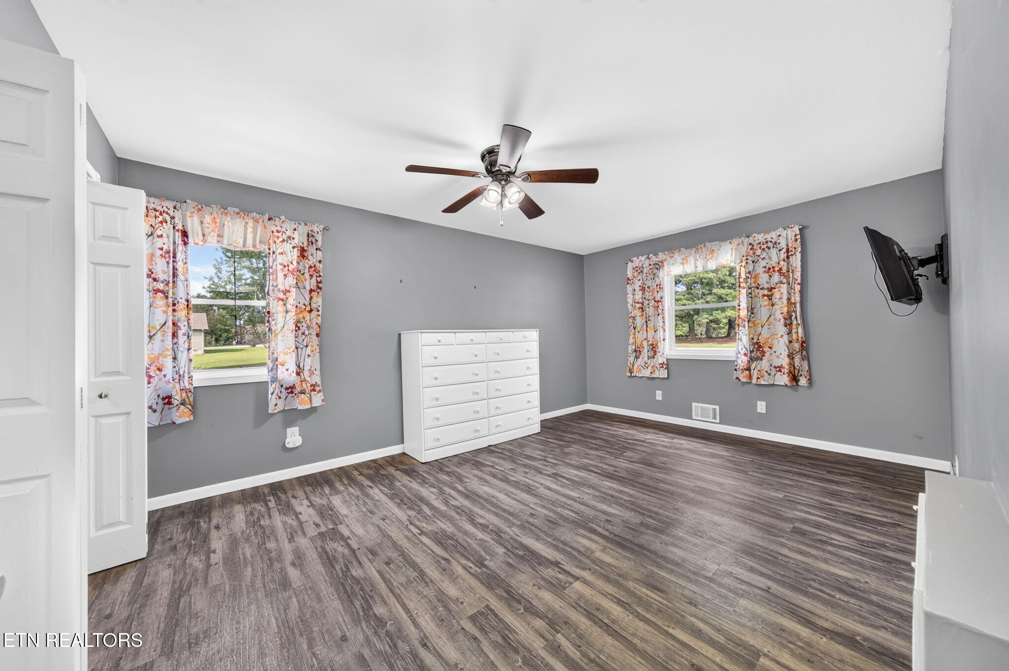 1024 Fira Ashburn Rd Property Photo 20