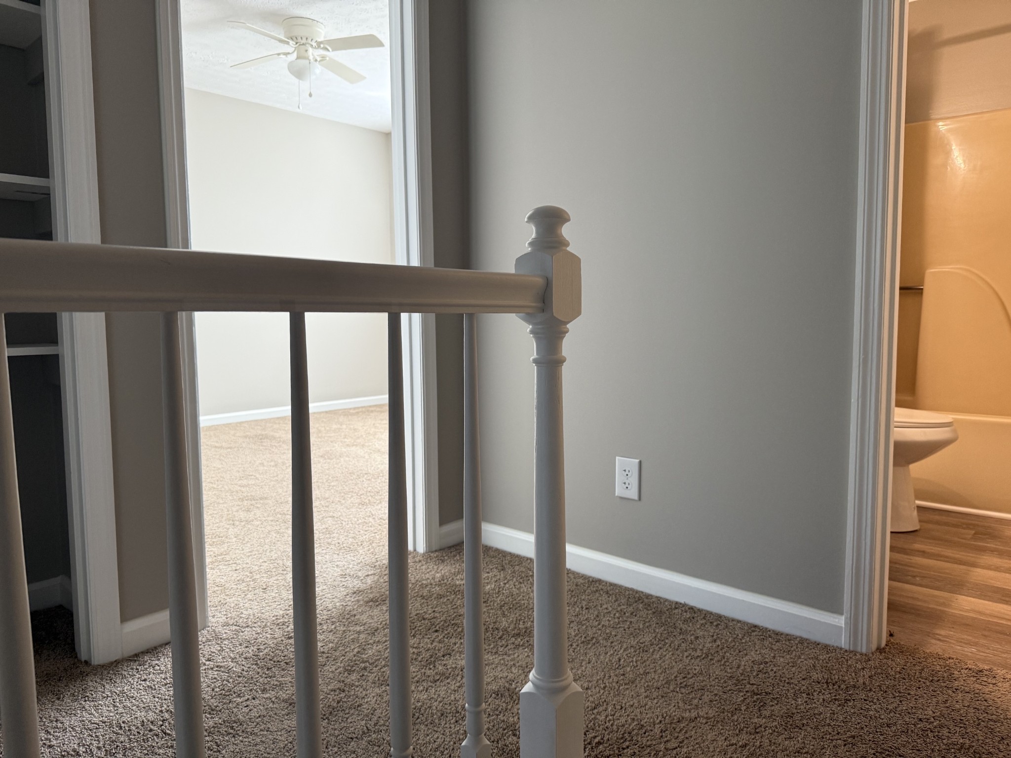 601 E Grundy St Property Photo 9