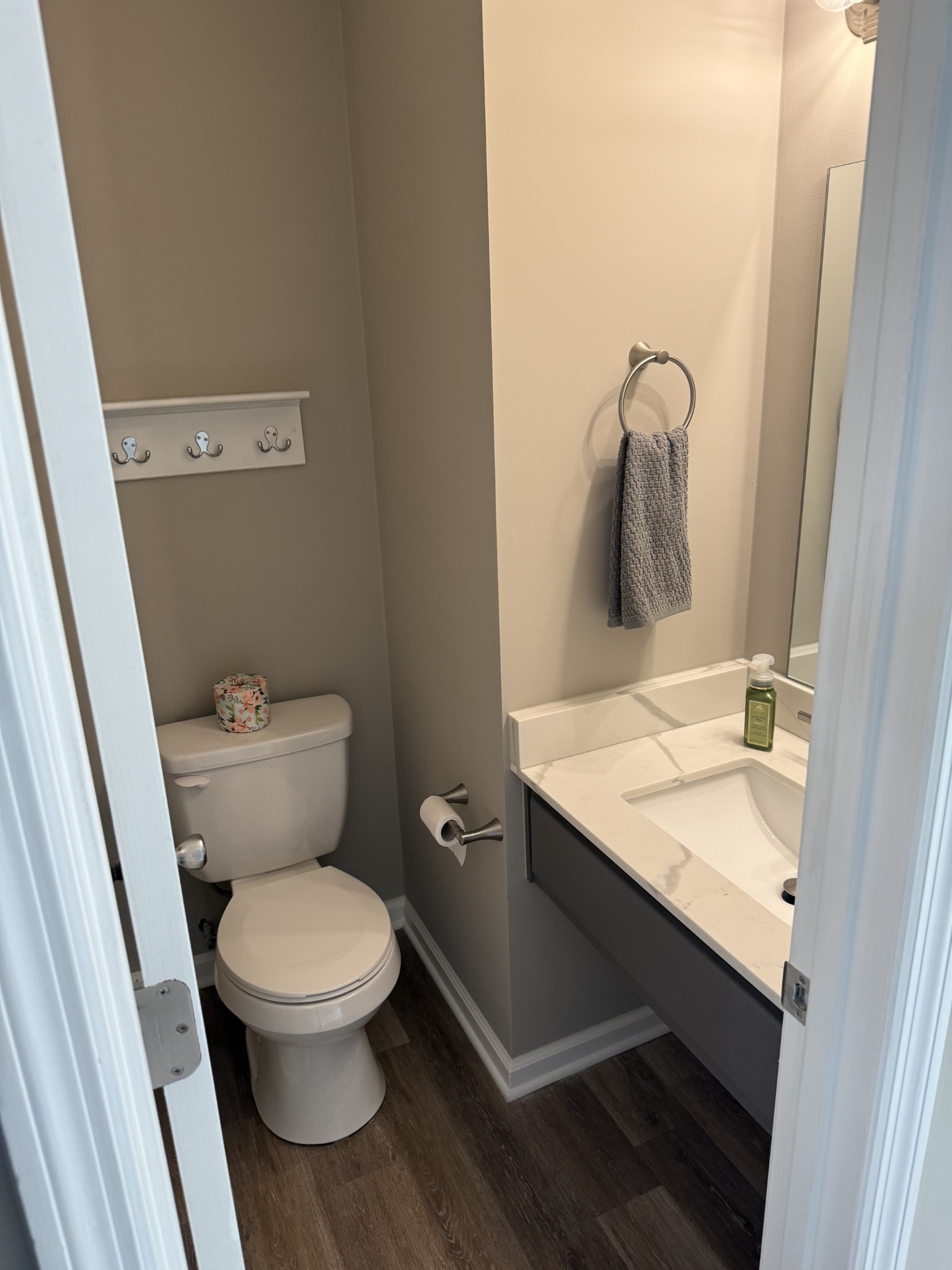 601 E Grundy St Property Photo 14