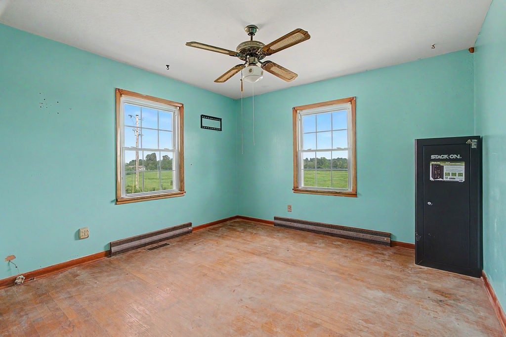 27 Clark School Rd Property Photo 16