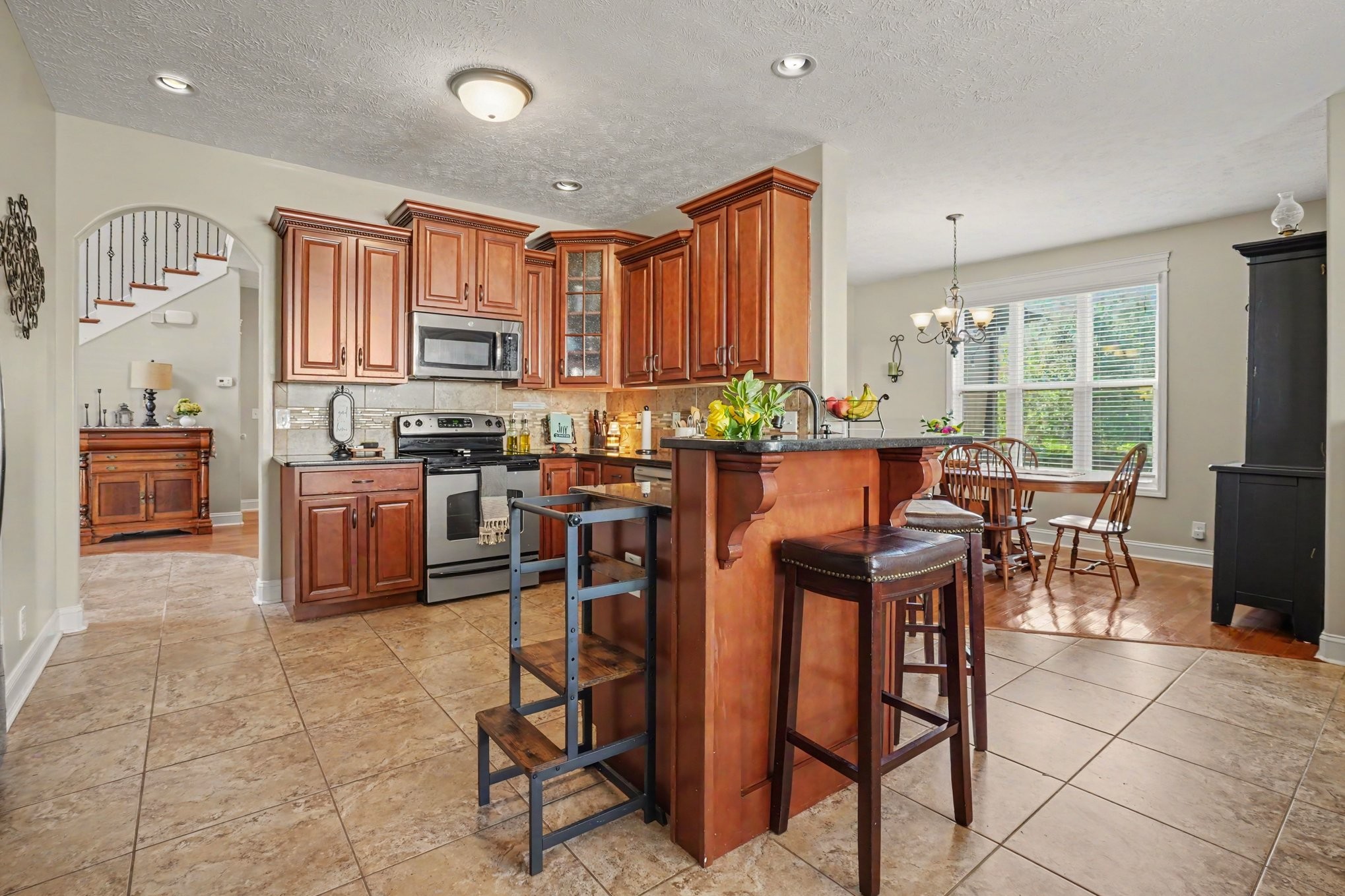 1520 Green Grove Way Property Photo 8