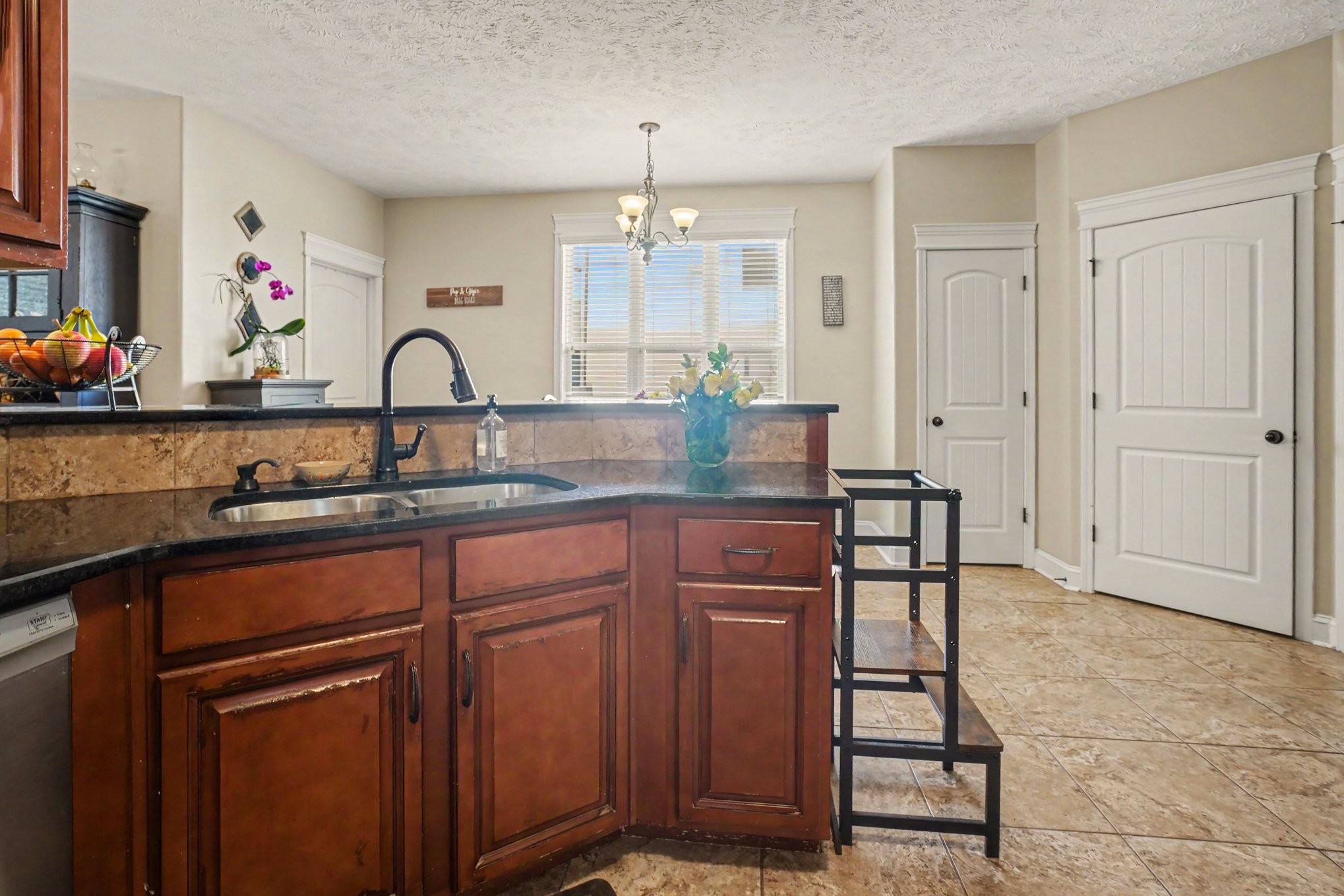 1520 Green Grove Way Property Photo 12