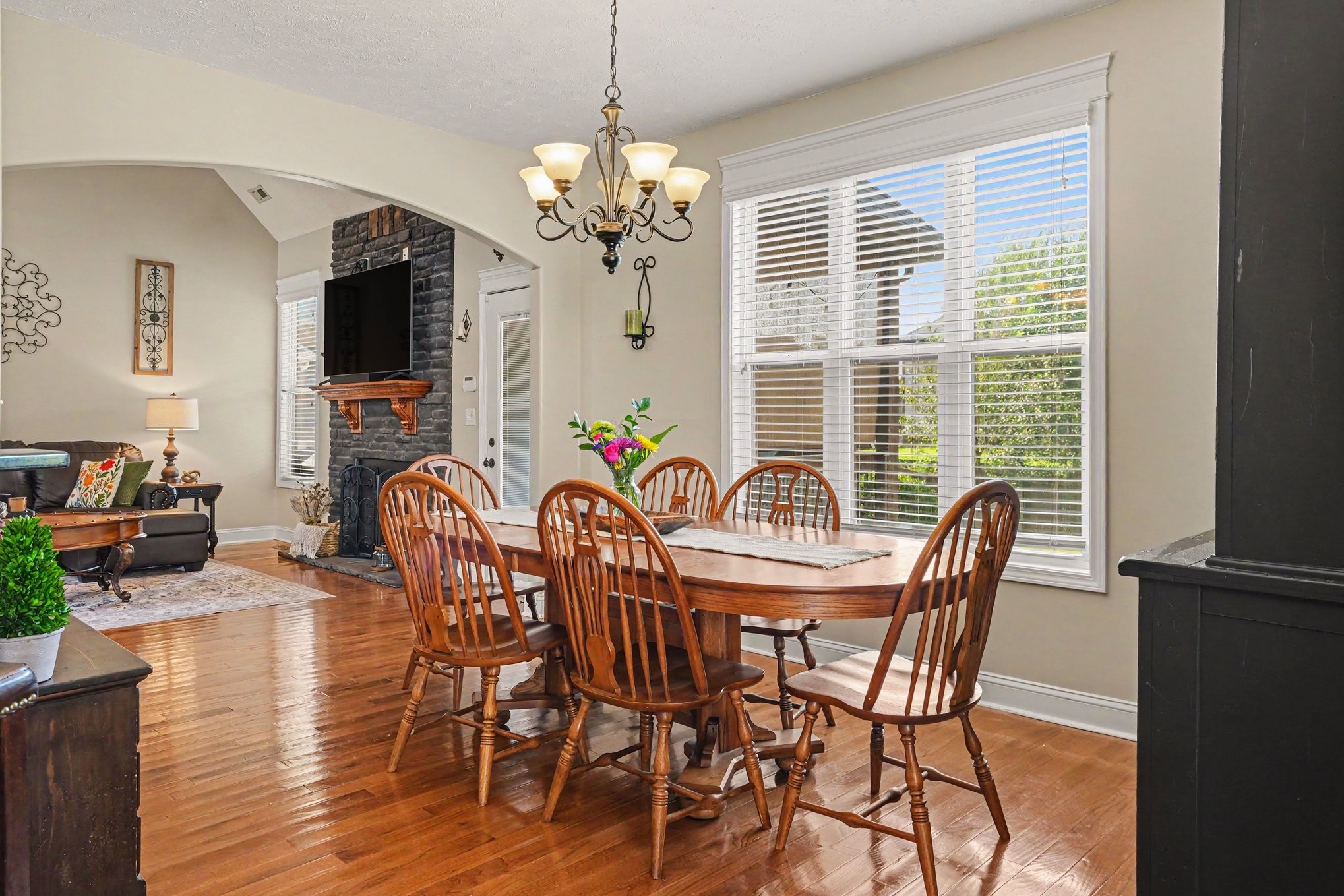 1520 Green Grove Way Property Photo 13