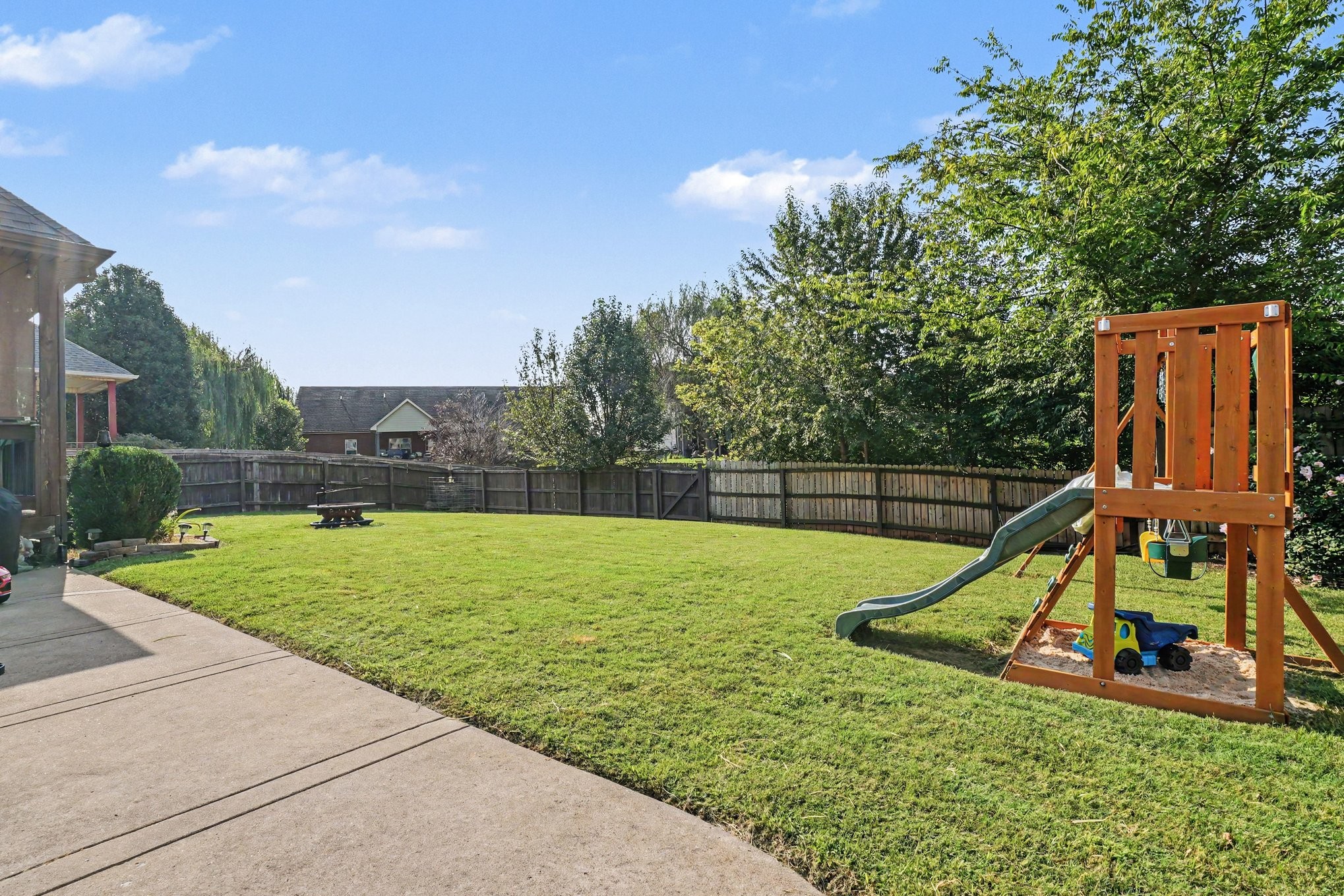 1520 Green Grove Way Property Photo 29