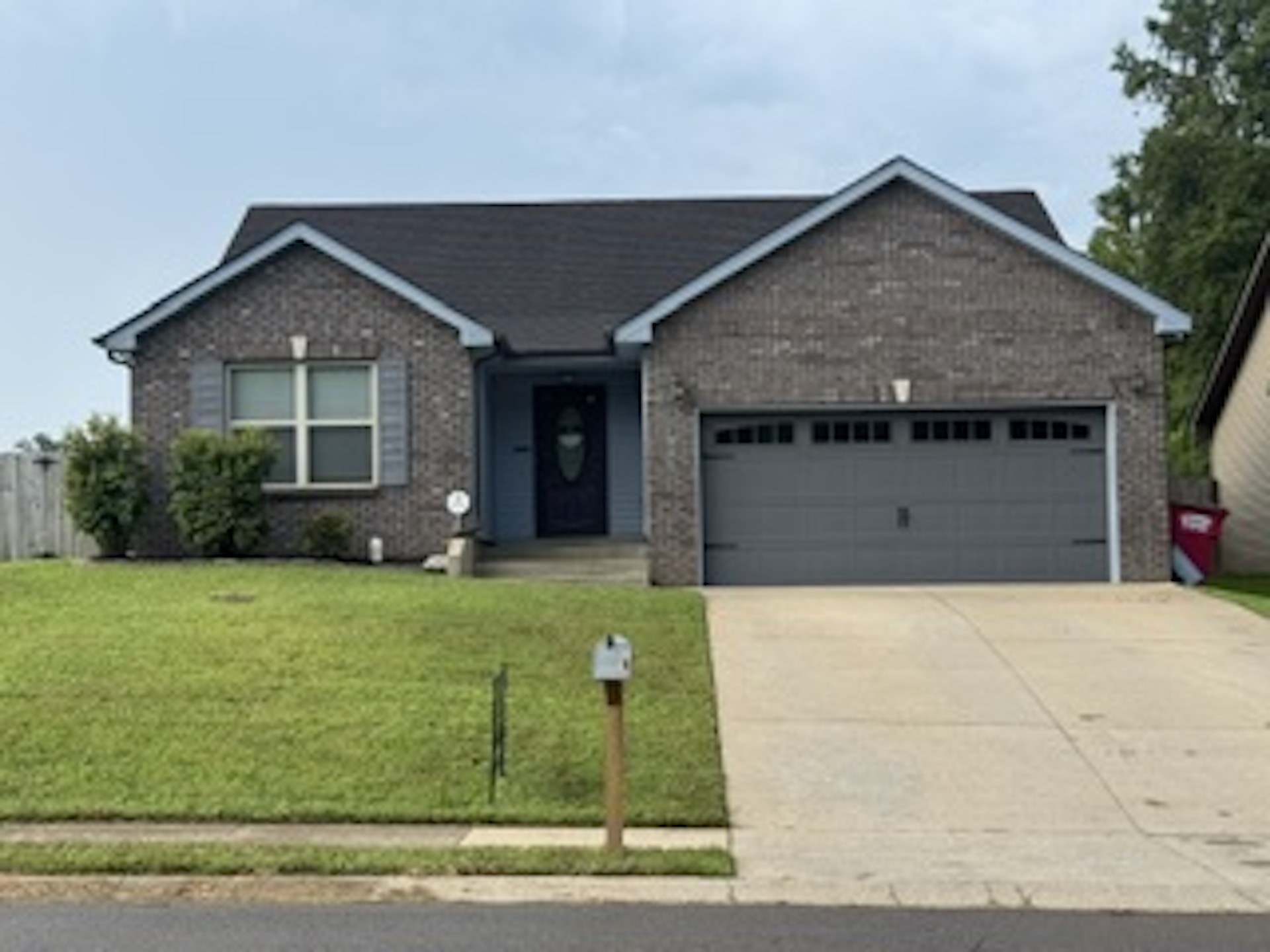 846 Shelton Cir Property Photo 1
