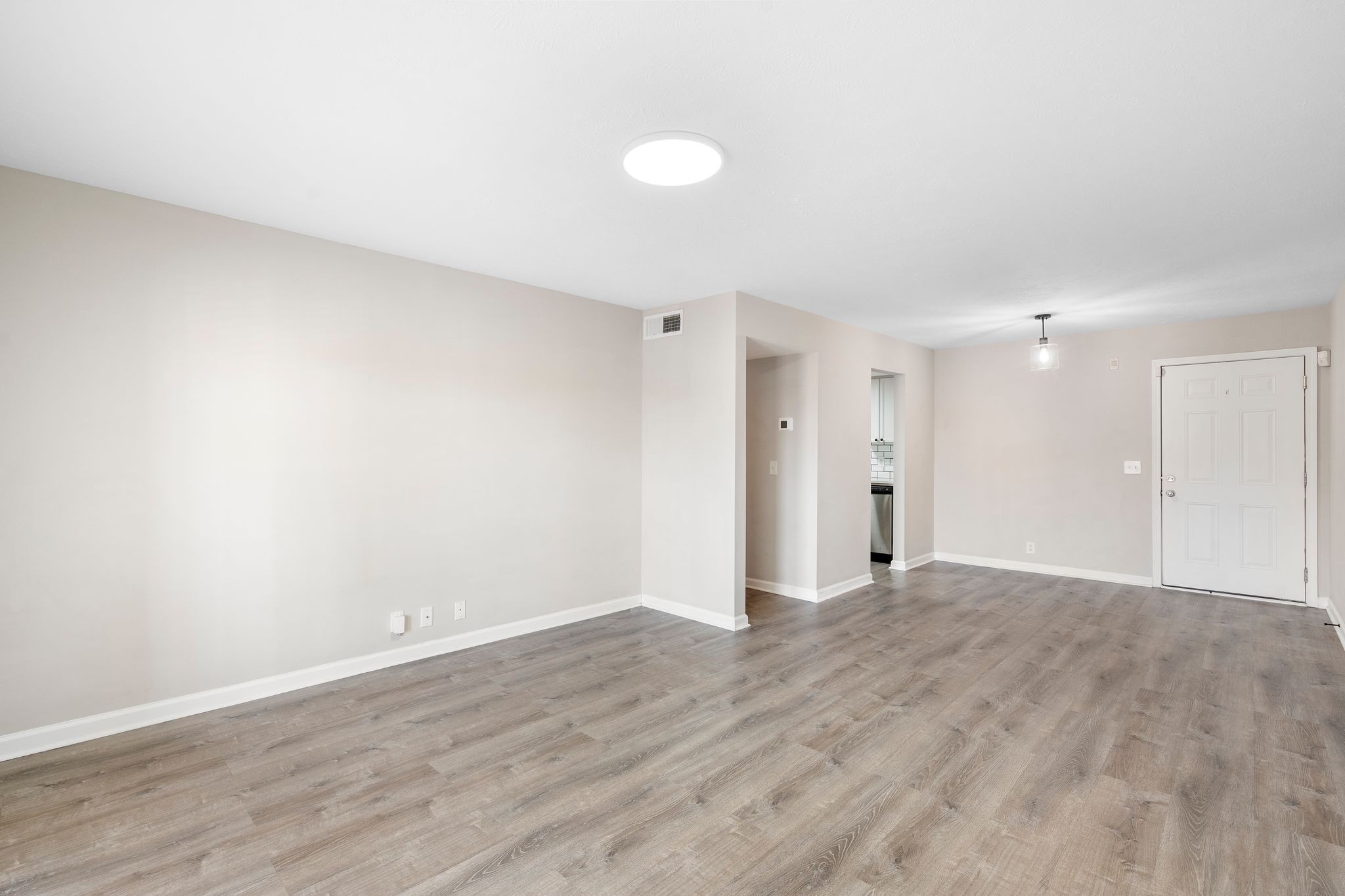 420 Elysian Fields Rd Property Photo 3
