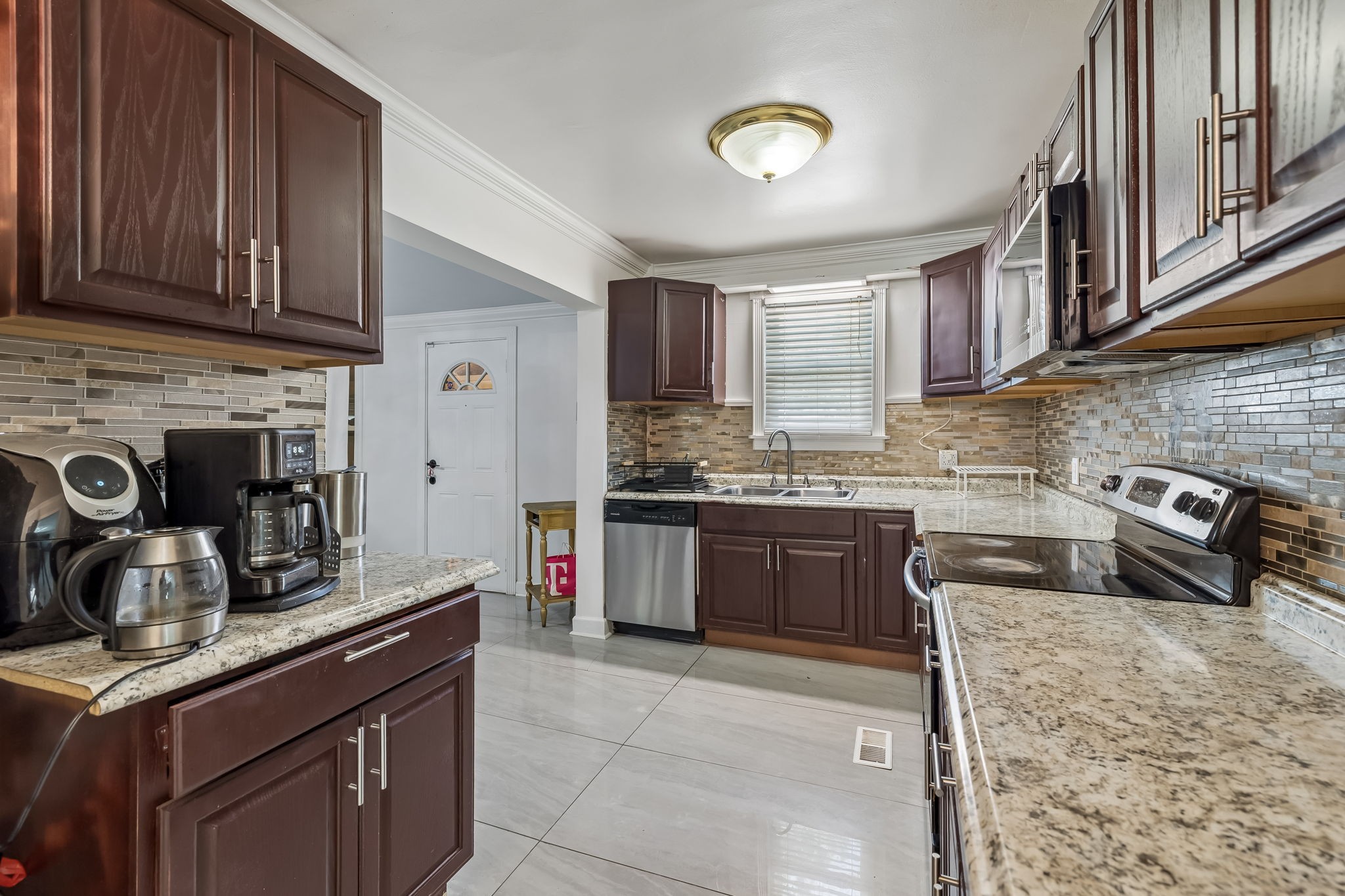 1208 Argle Ave Property Photo 12
