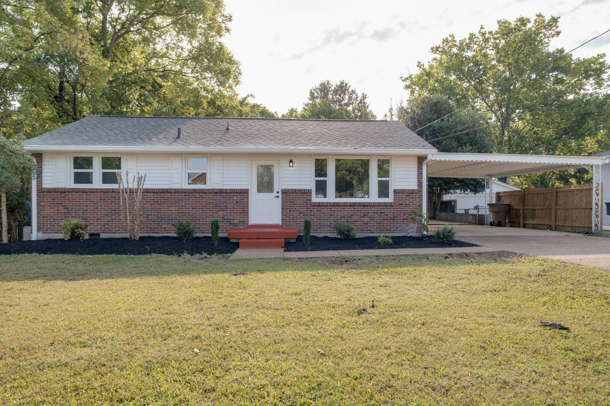 511 Wanda Dr Property Photo 27