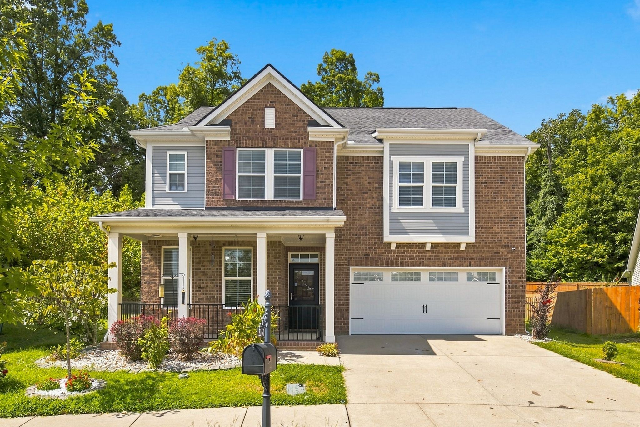 2160 Hickory Brook Dr Property Photo 1