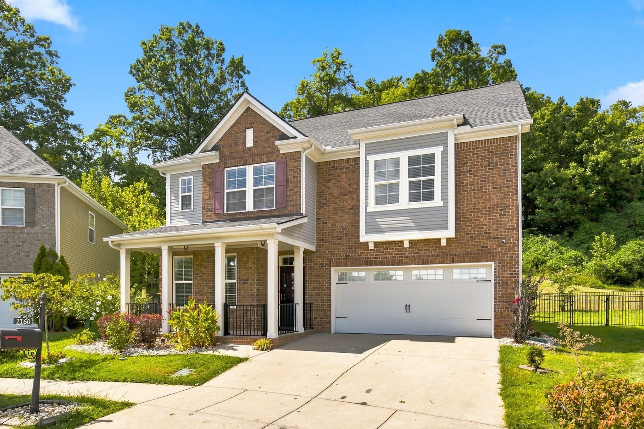 2160 Hickory Brook Dr Property Photo 2