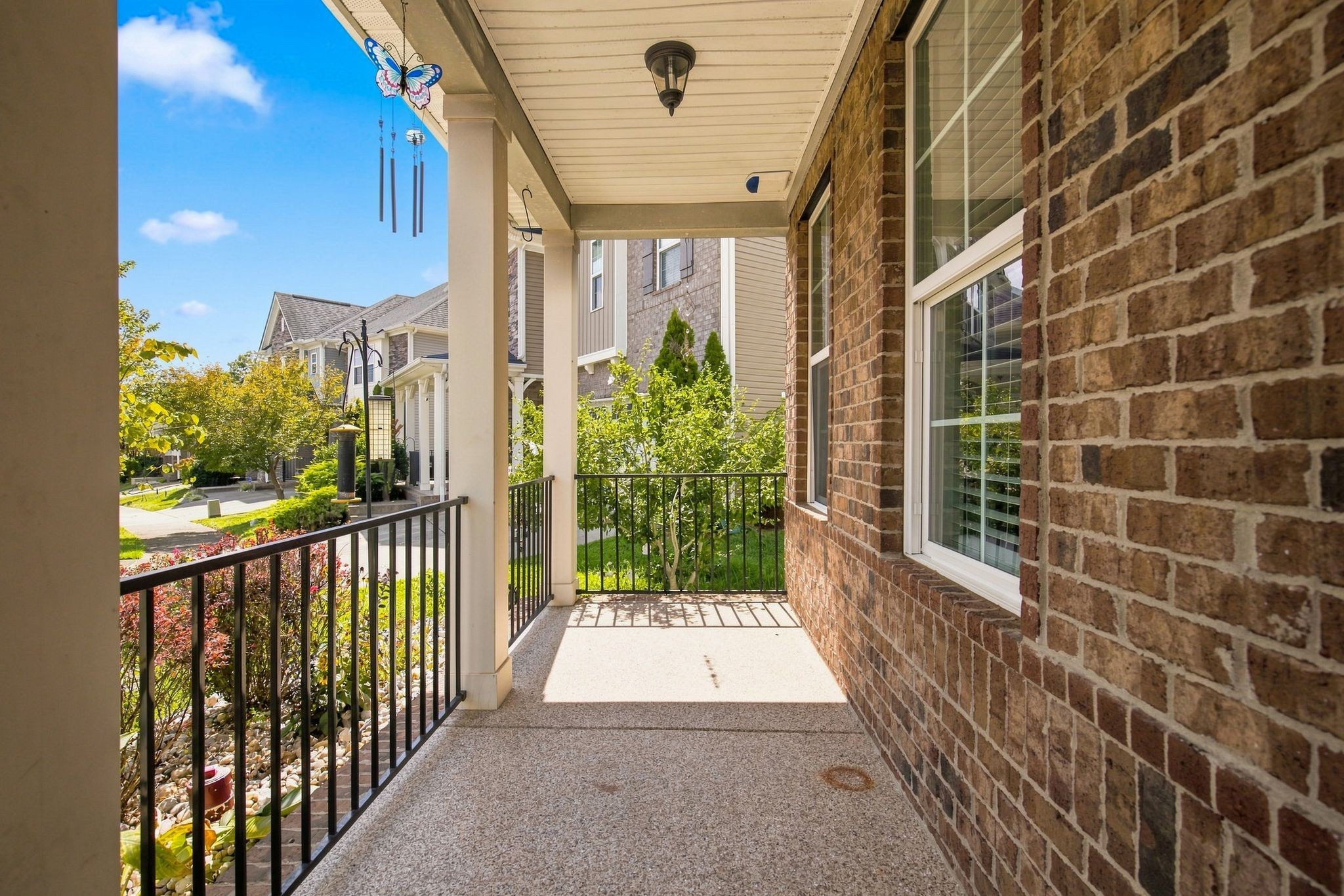 2160 Hickory Brook Dr Property Photo 4
