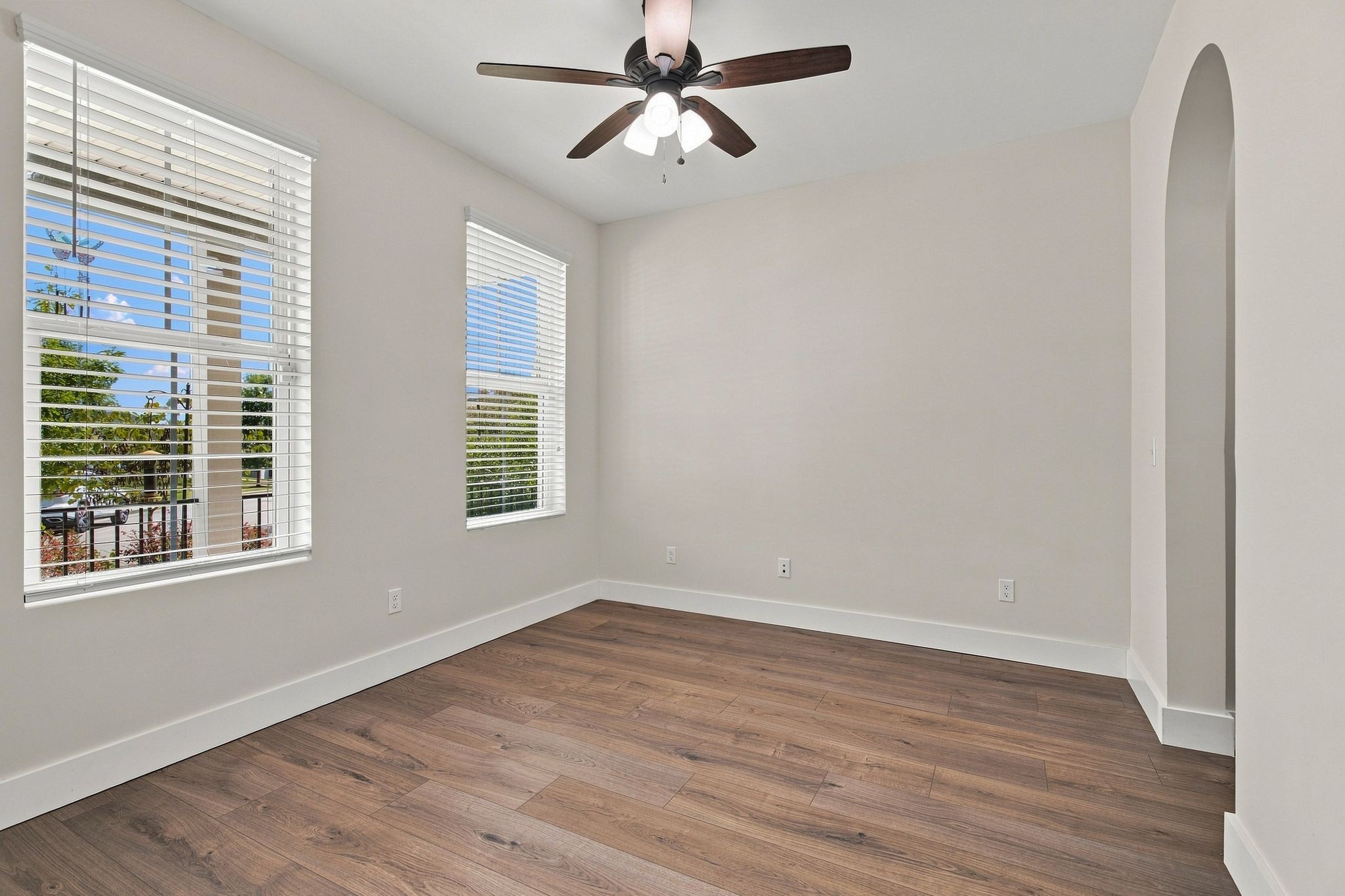 2160 Hickory Brook Dr Property Photo 7