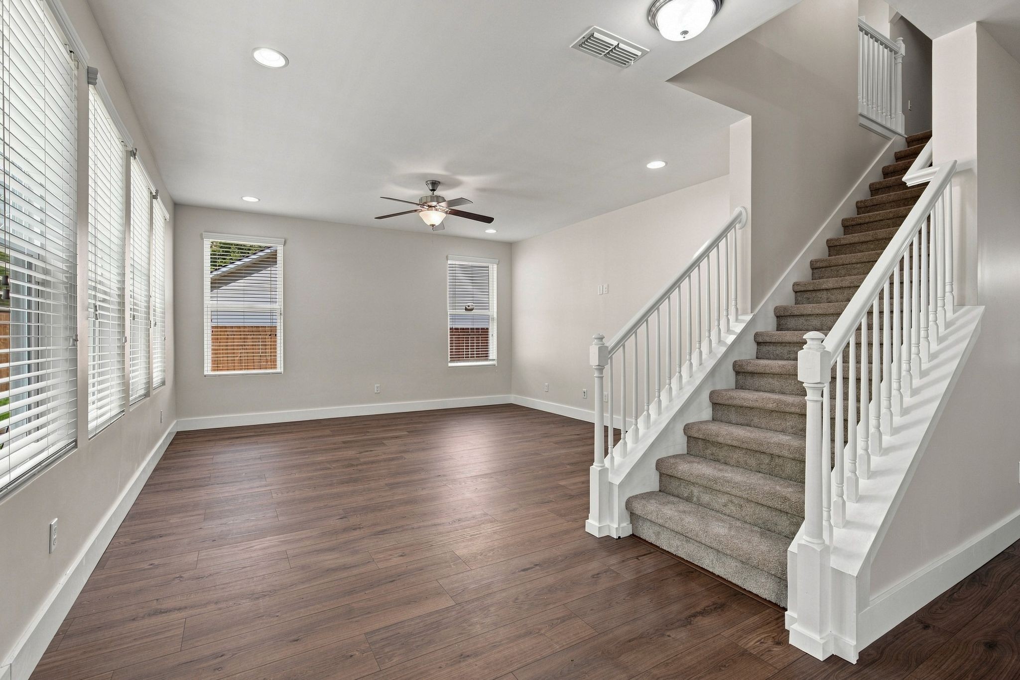 2160 Hickory Brook Dr Property Photo 15
