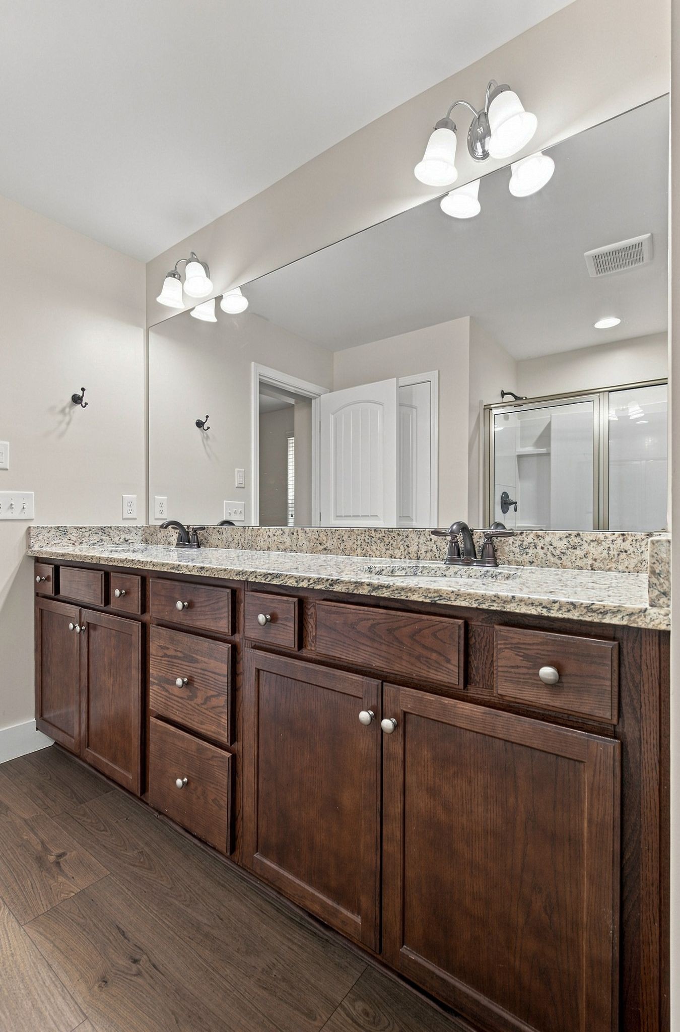 2160 Hickory Brook Dr Property Photo 22