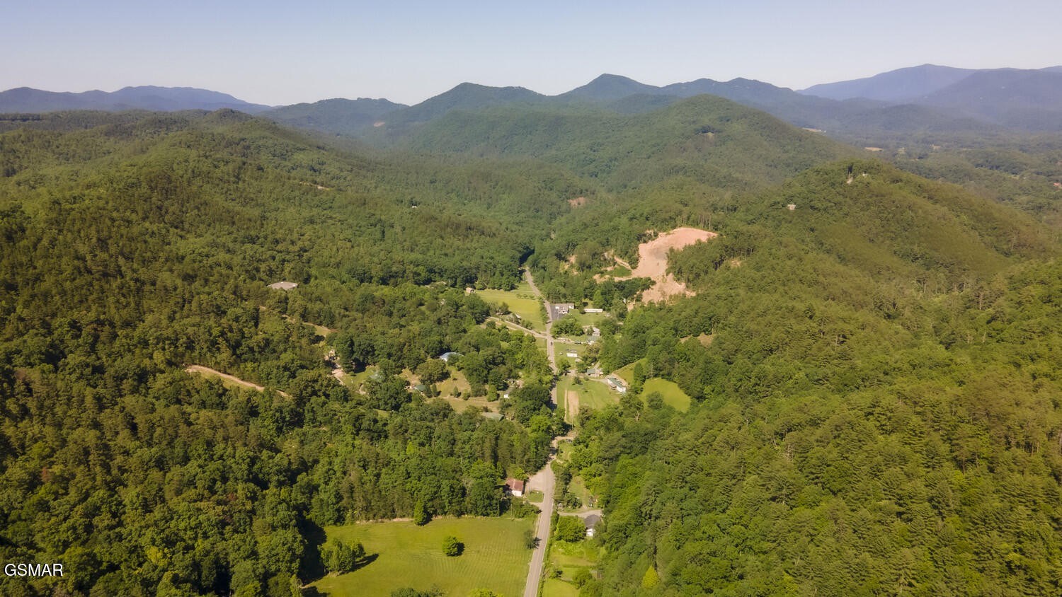 463 Lovers Lane Property Photo 9