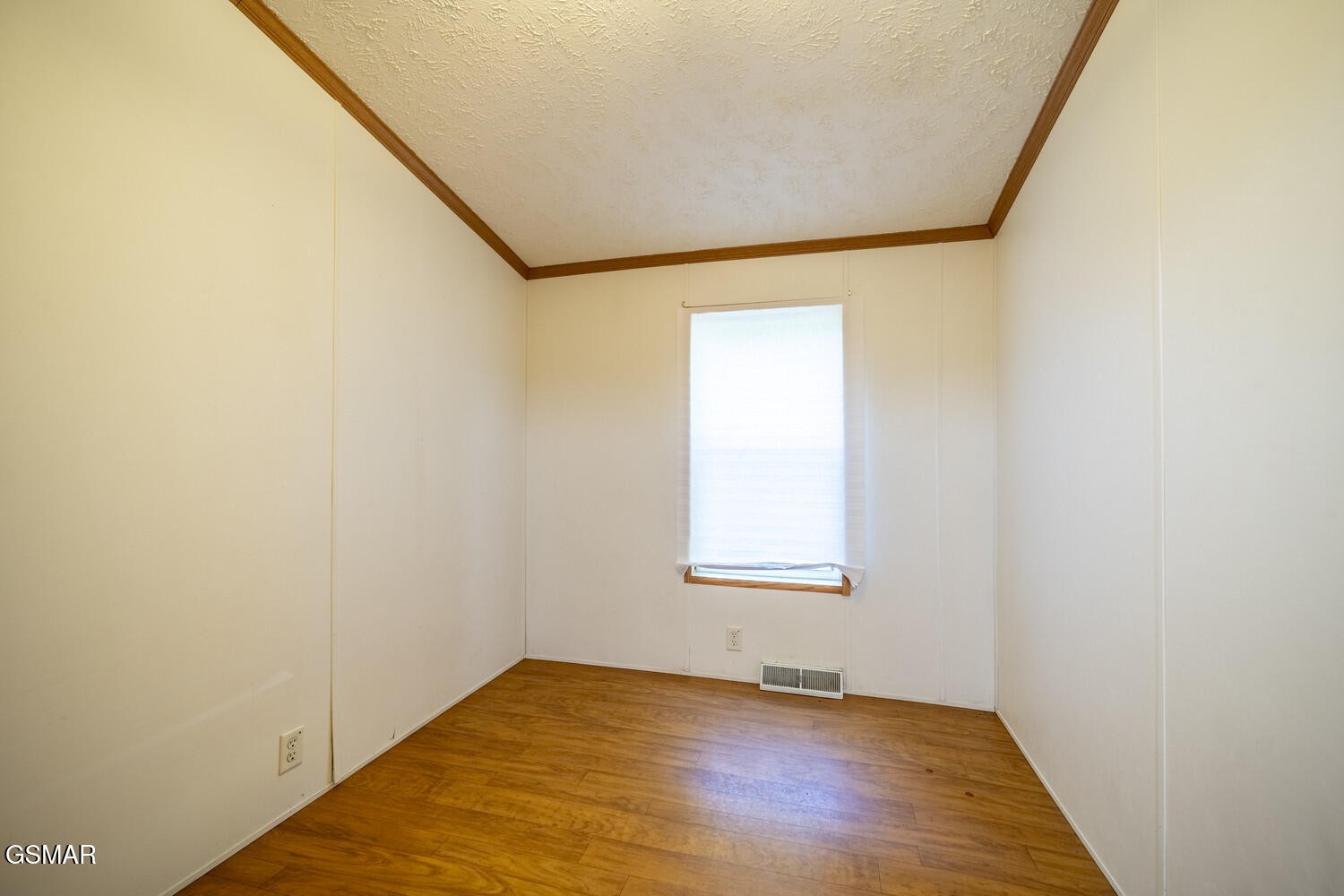 463 Lovers Lane Property Photo 10