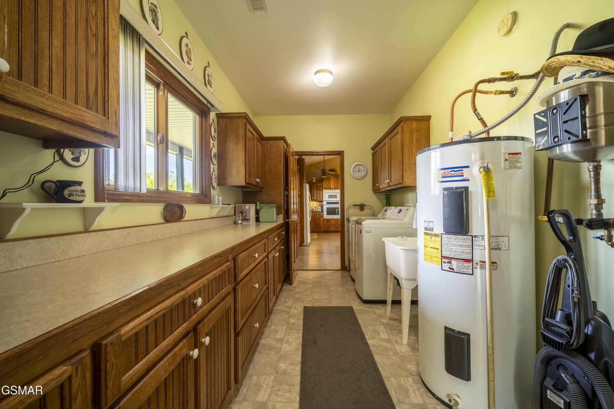 3938 Katy Hollar Road Property Photo 11