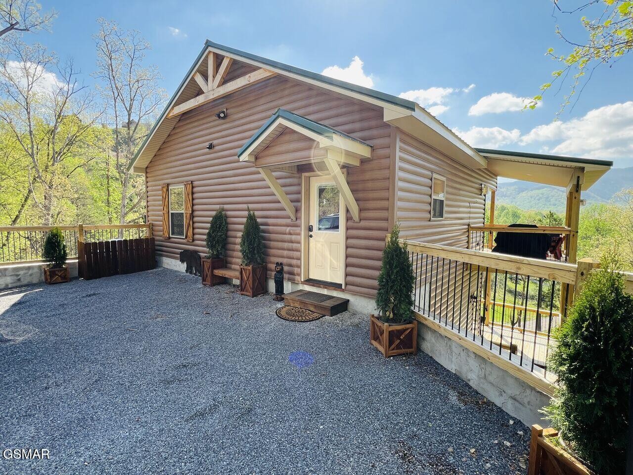 3550 Mountain Tyme Way Property Photo 1