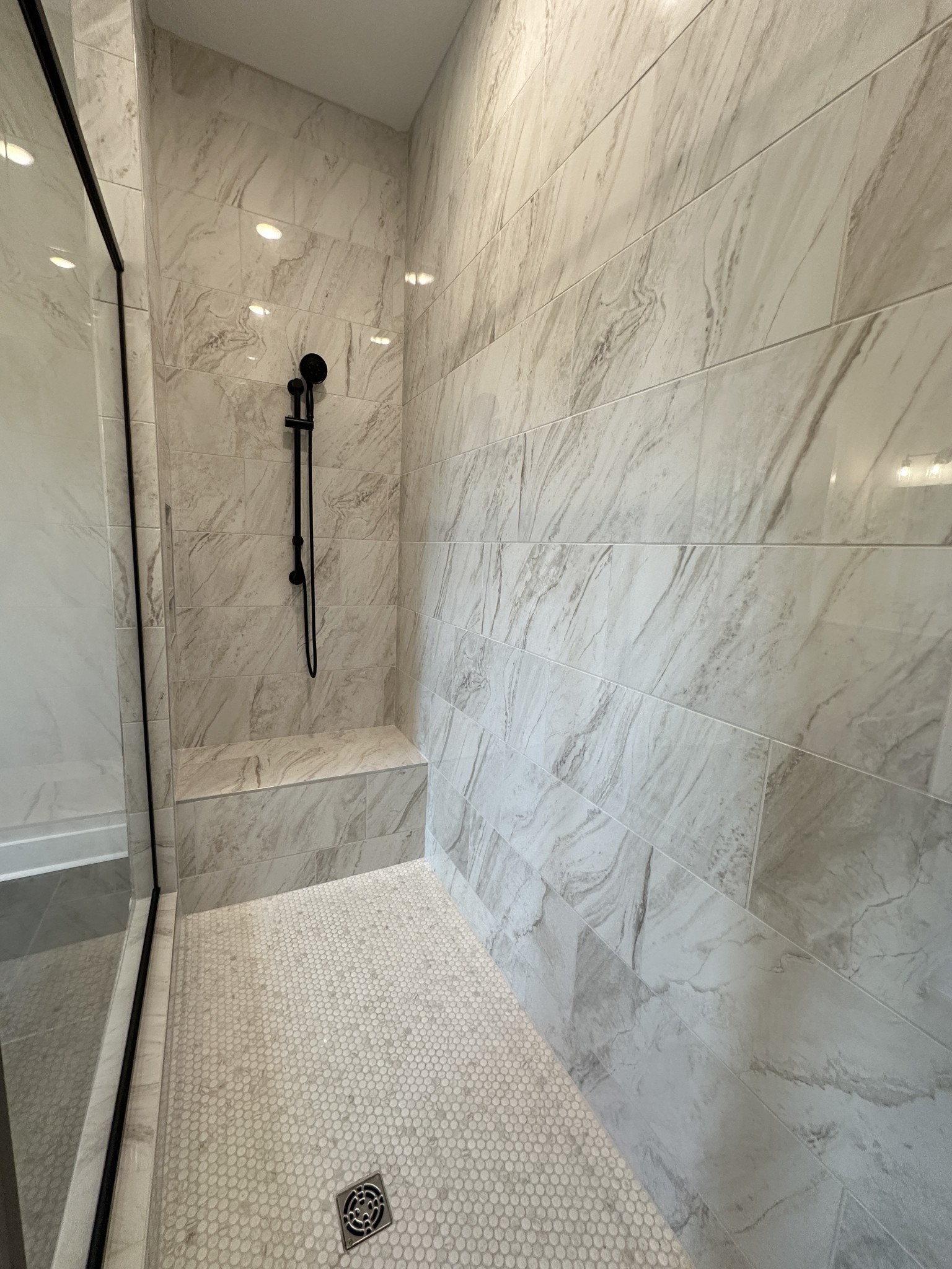 2911 Chetco Way Property Photo 24