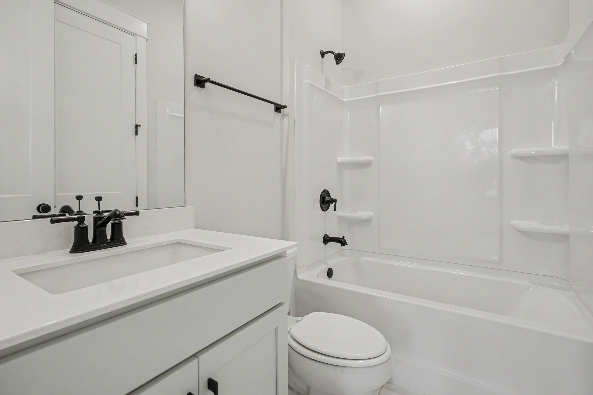 2911 Chetco Way Property Photo 29