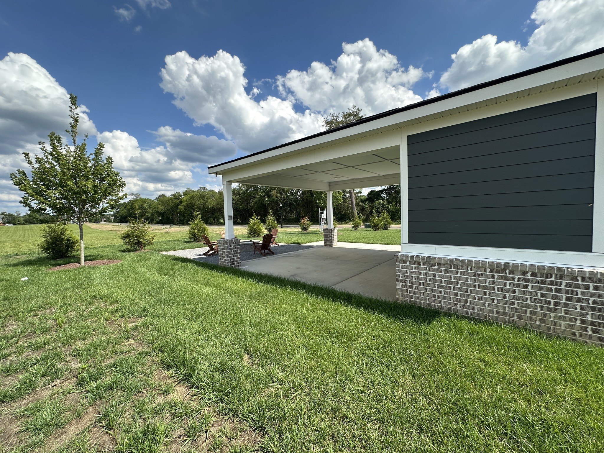 2911 Chetco Way Property Photo 45