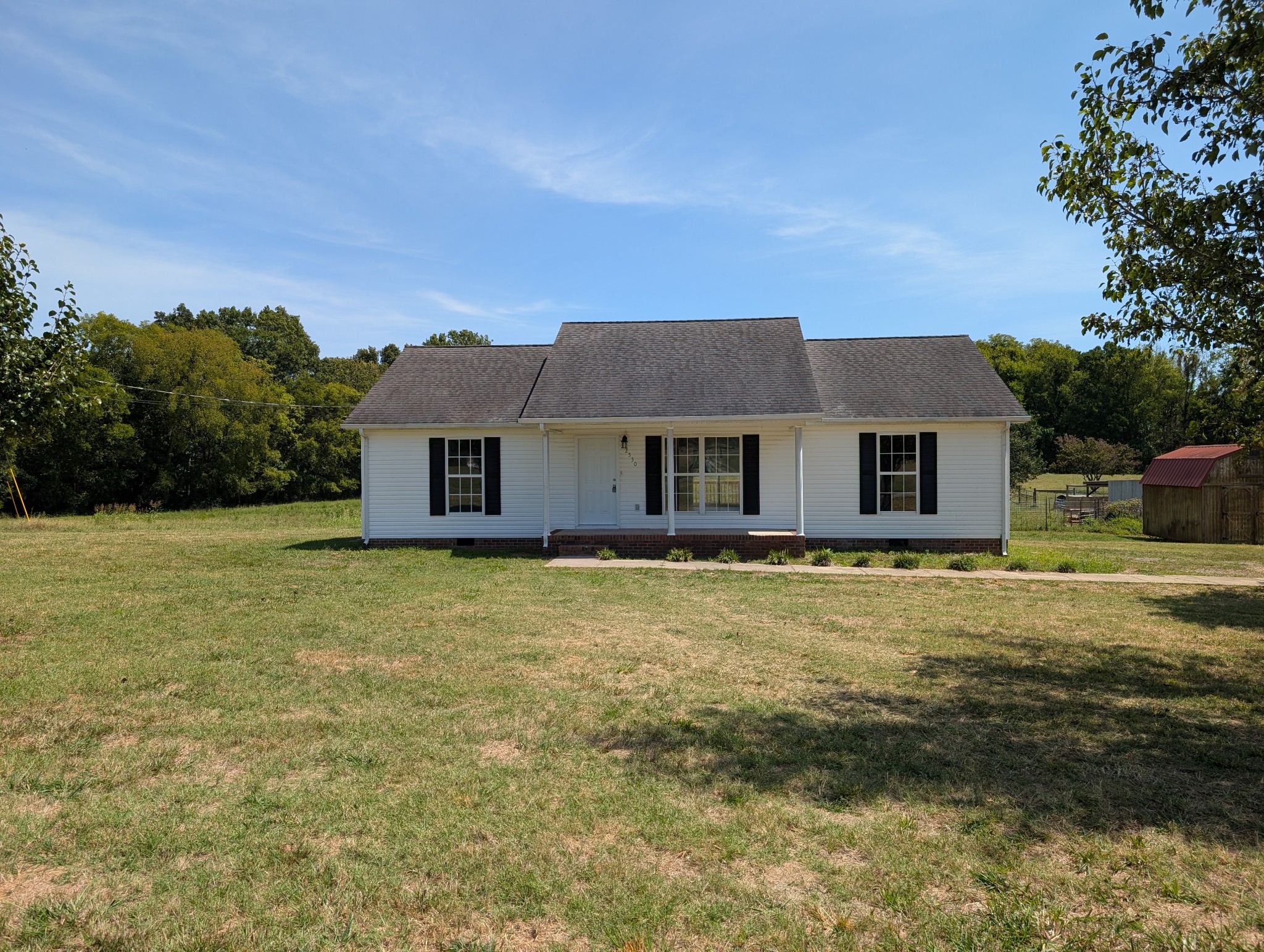 2530 Midland Rd Property Photo 1