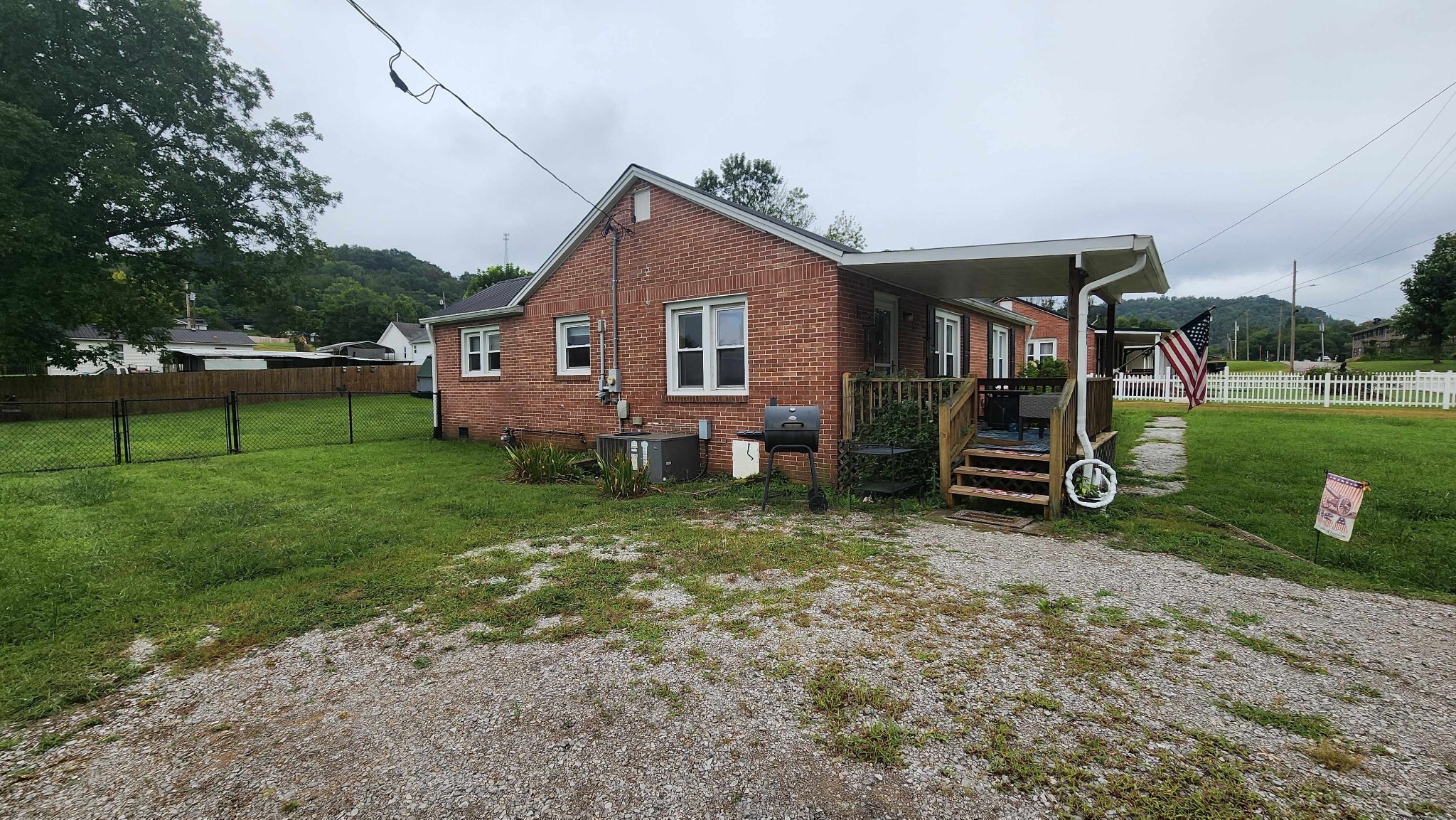 127 Washington St Property Photo 22