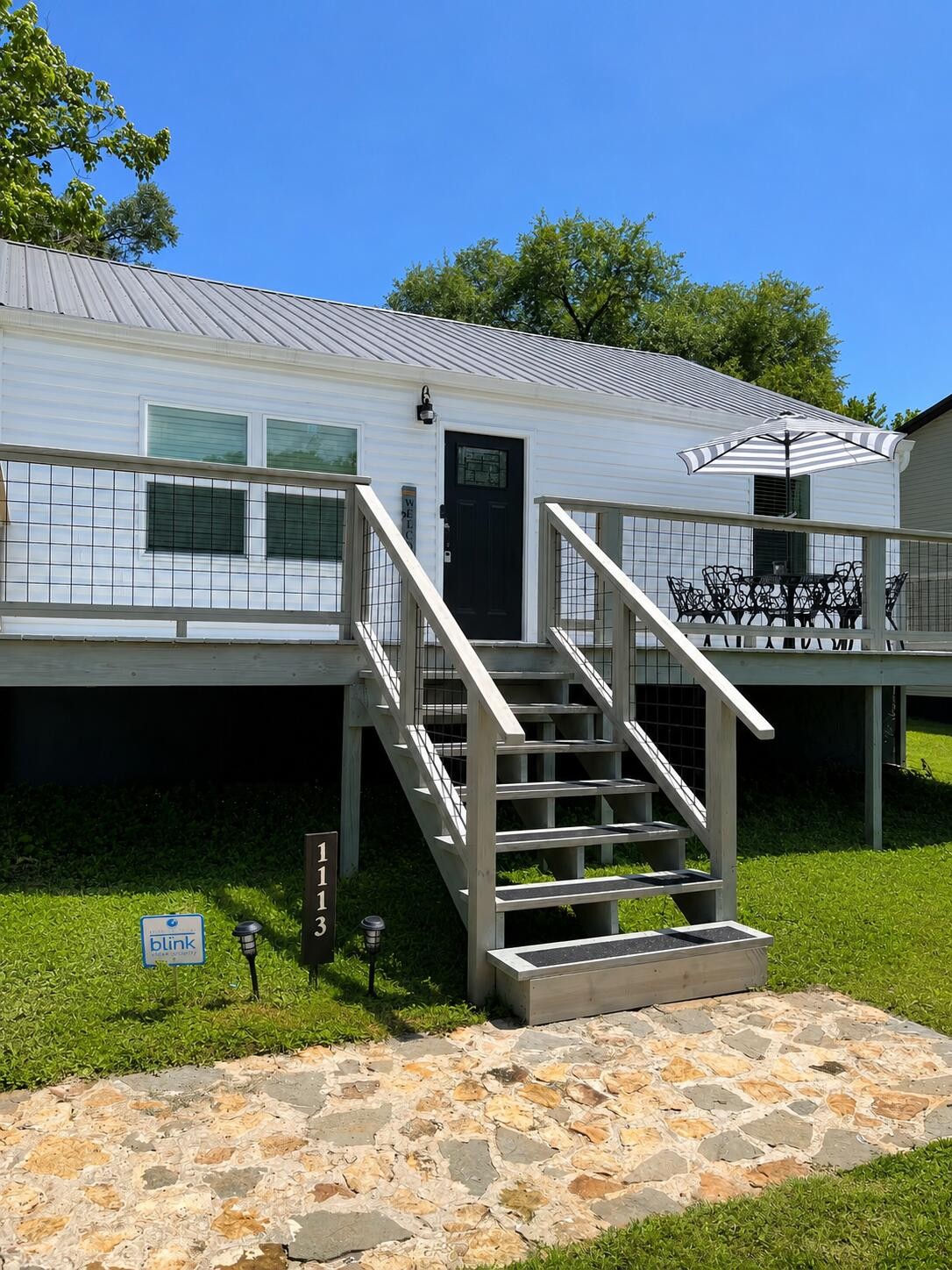 1113 Jones Street Property Photo 1
