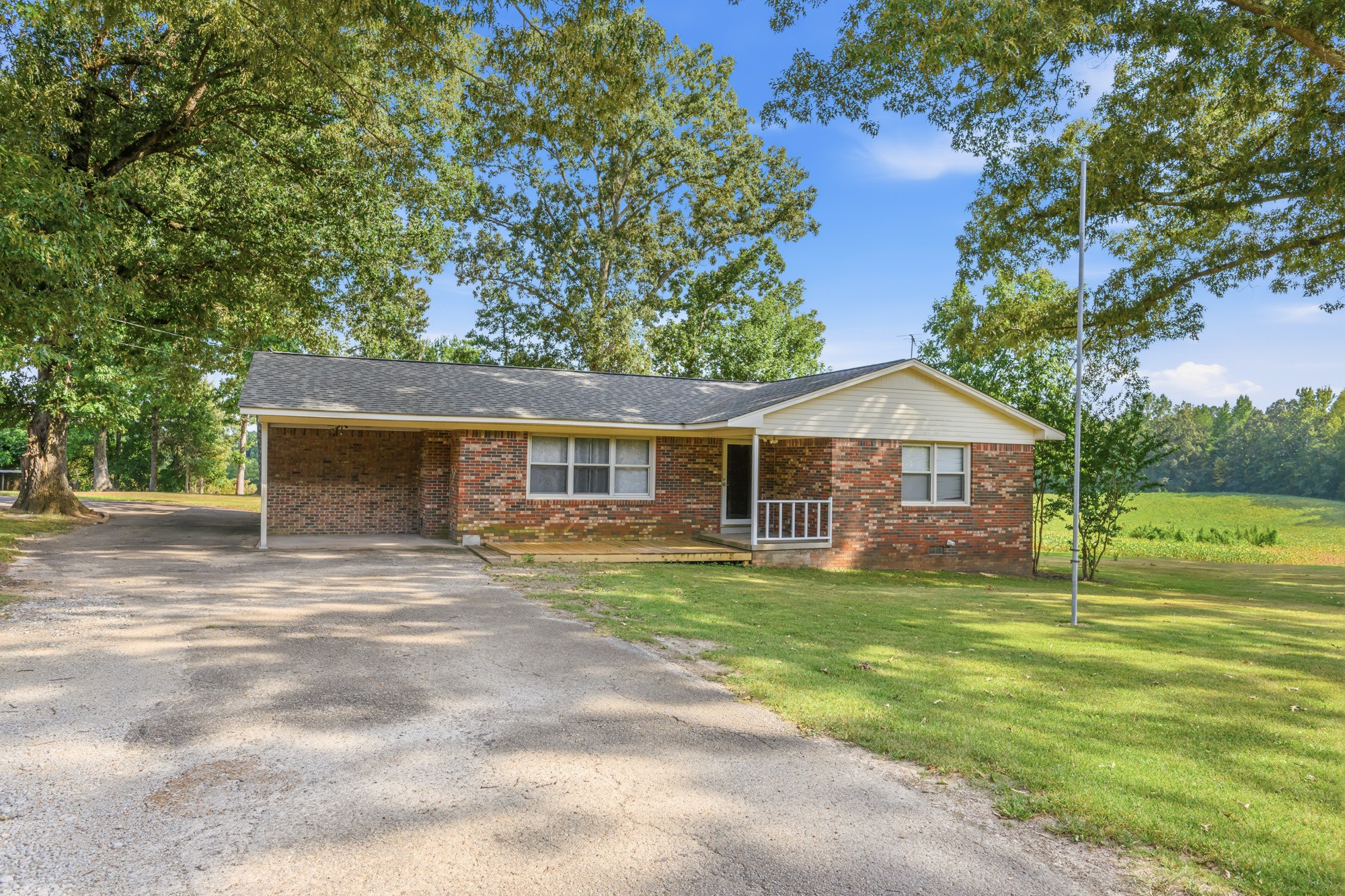 2225 Sand Ridge Rd Property Photo 1