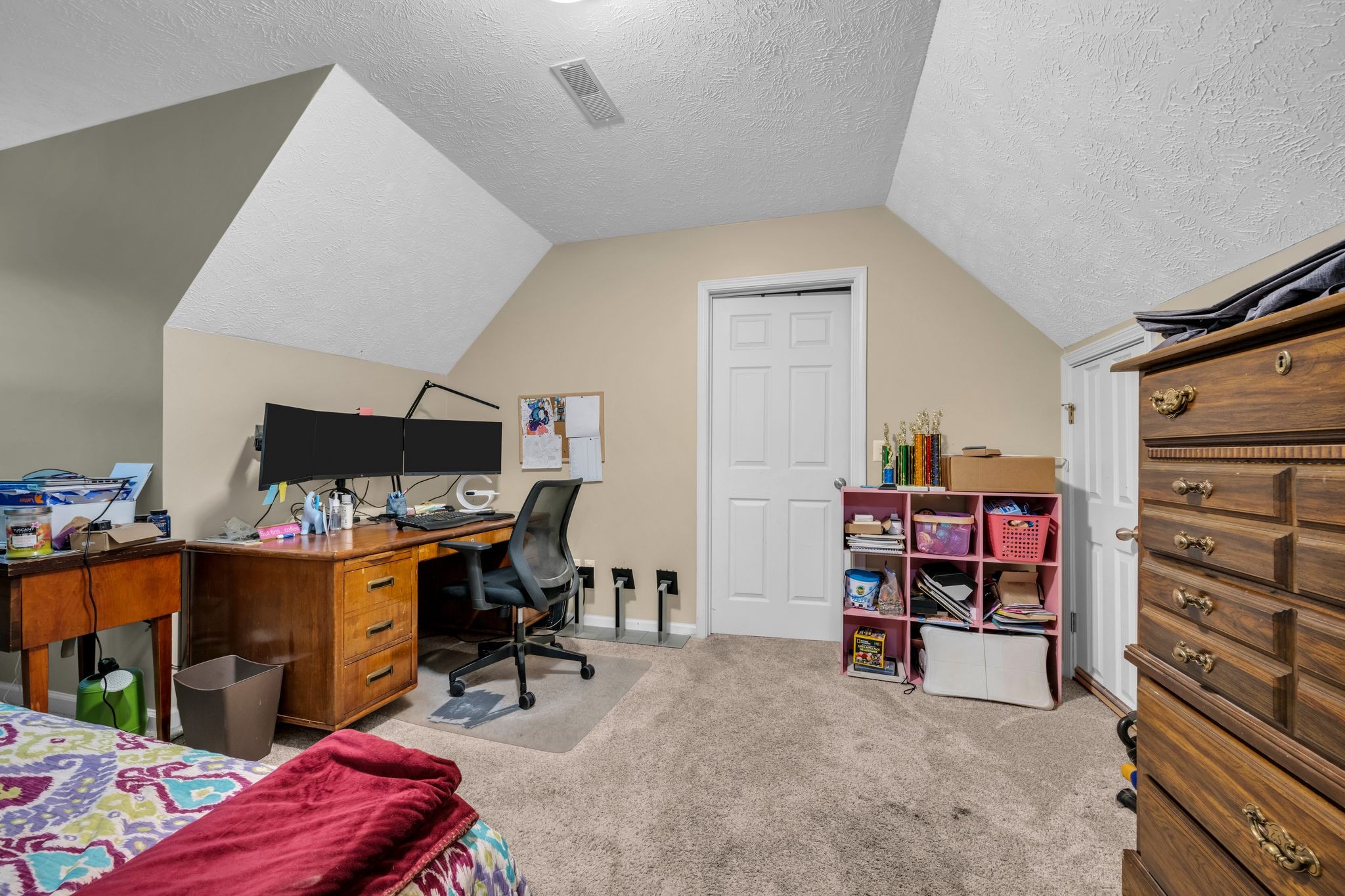 126 Silver Leaf Cir Property Photo 23
