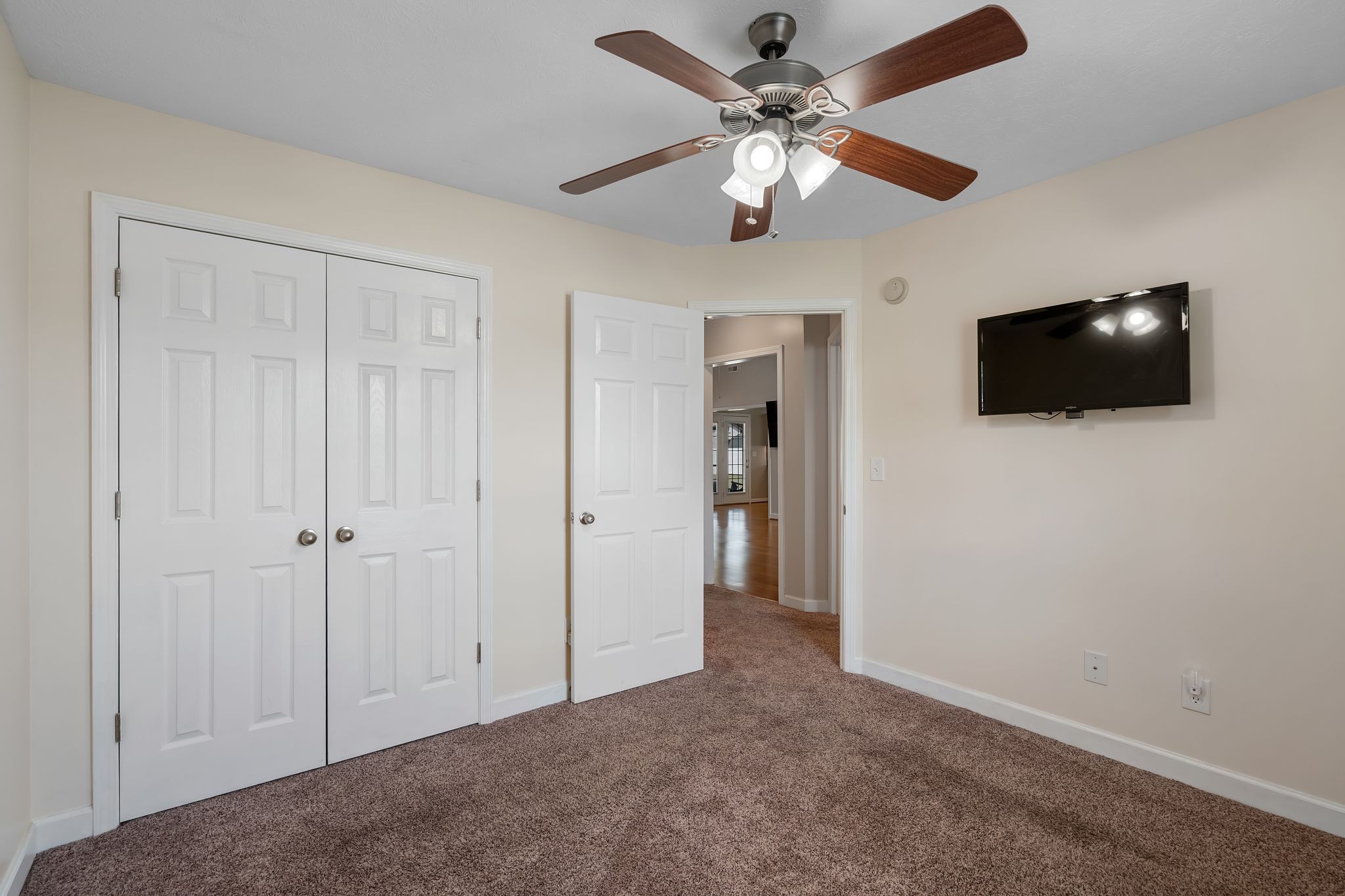1005 Stratus Dr Property Photo 33