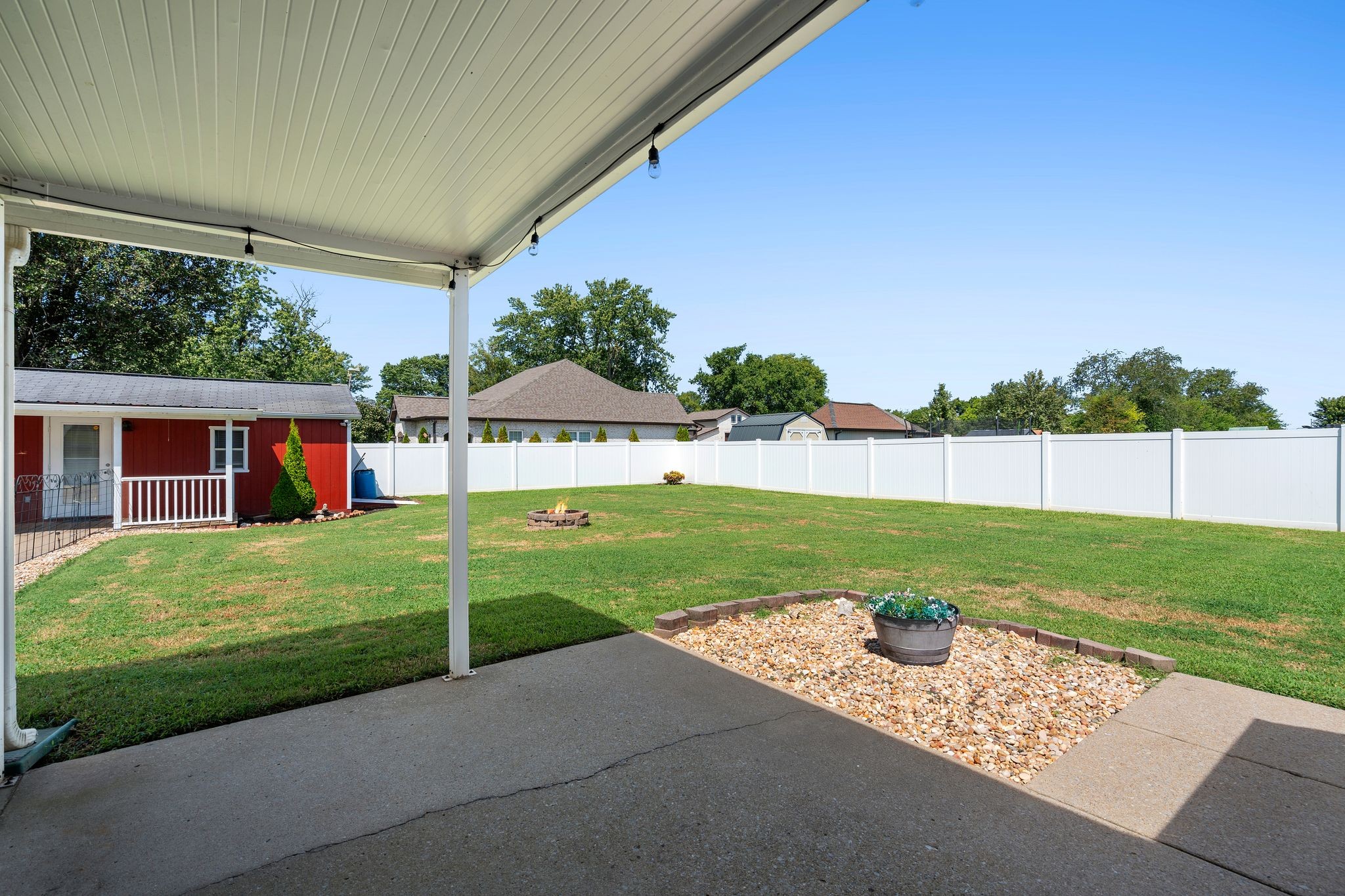 1005 Stratus Dr Property Photo 45