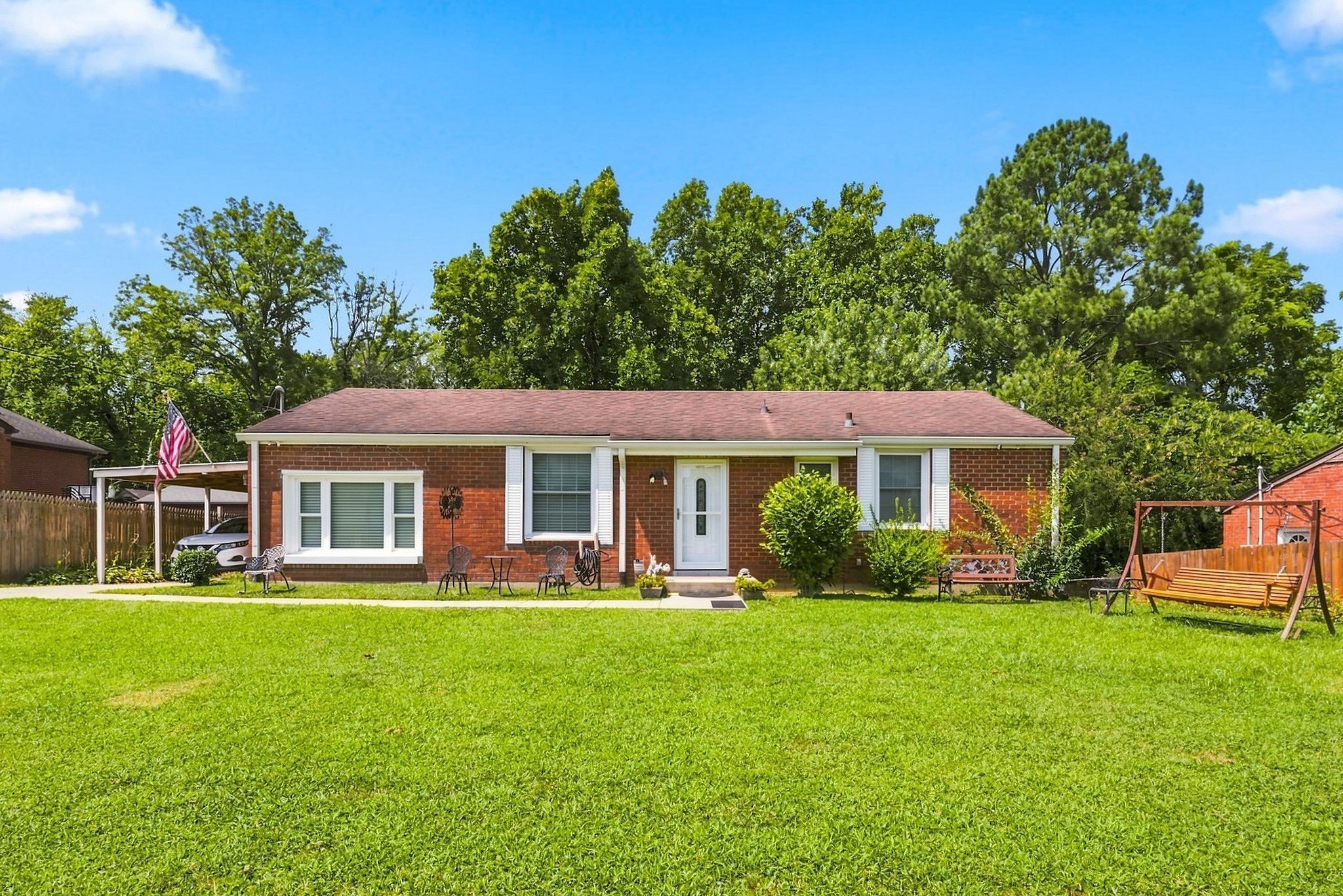 310 Melpar Dr Property Photo 1