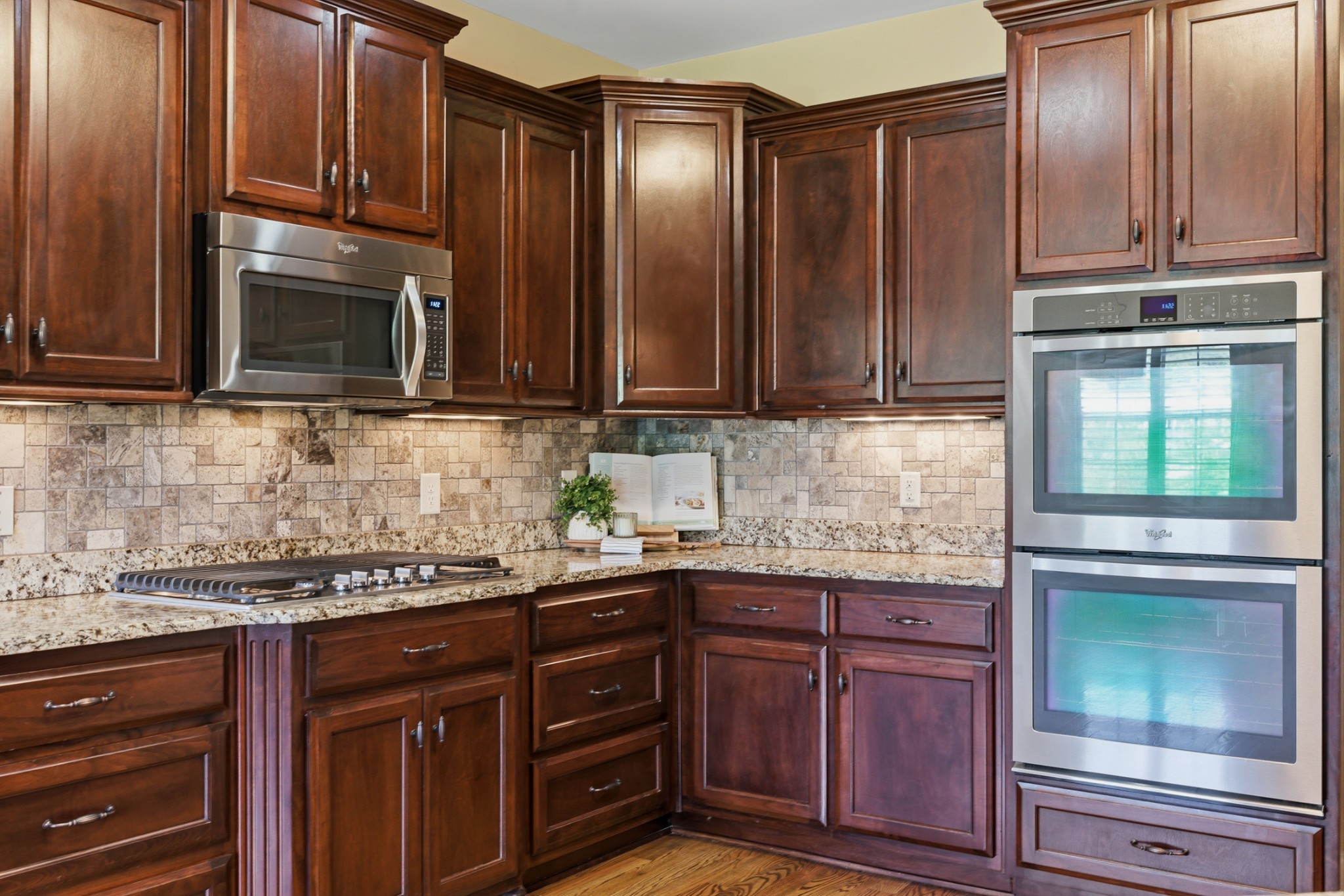 2146 Gorden Xing Property Photo 15