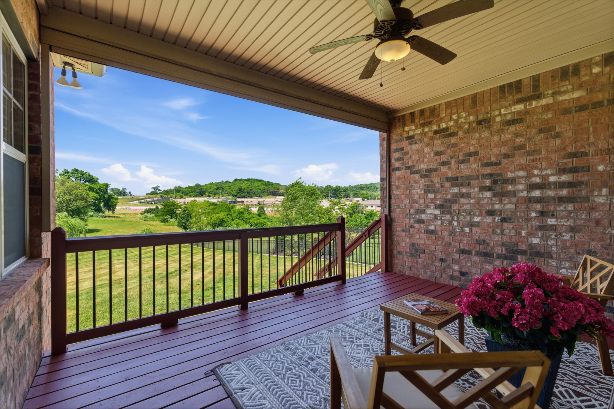 2146 Gorden Xing Property Photo 45