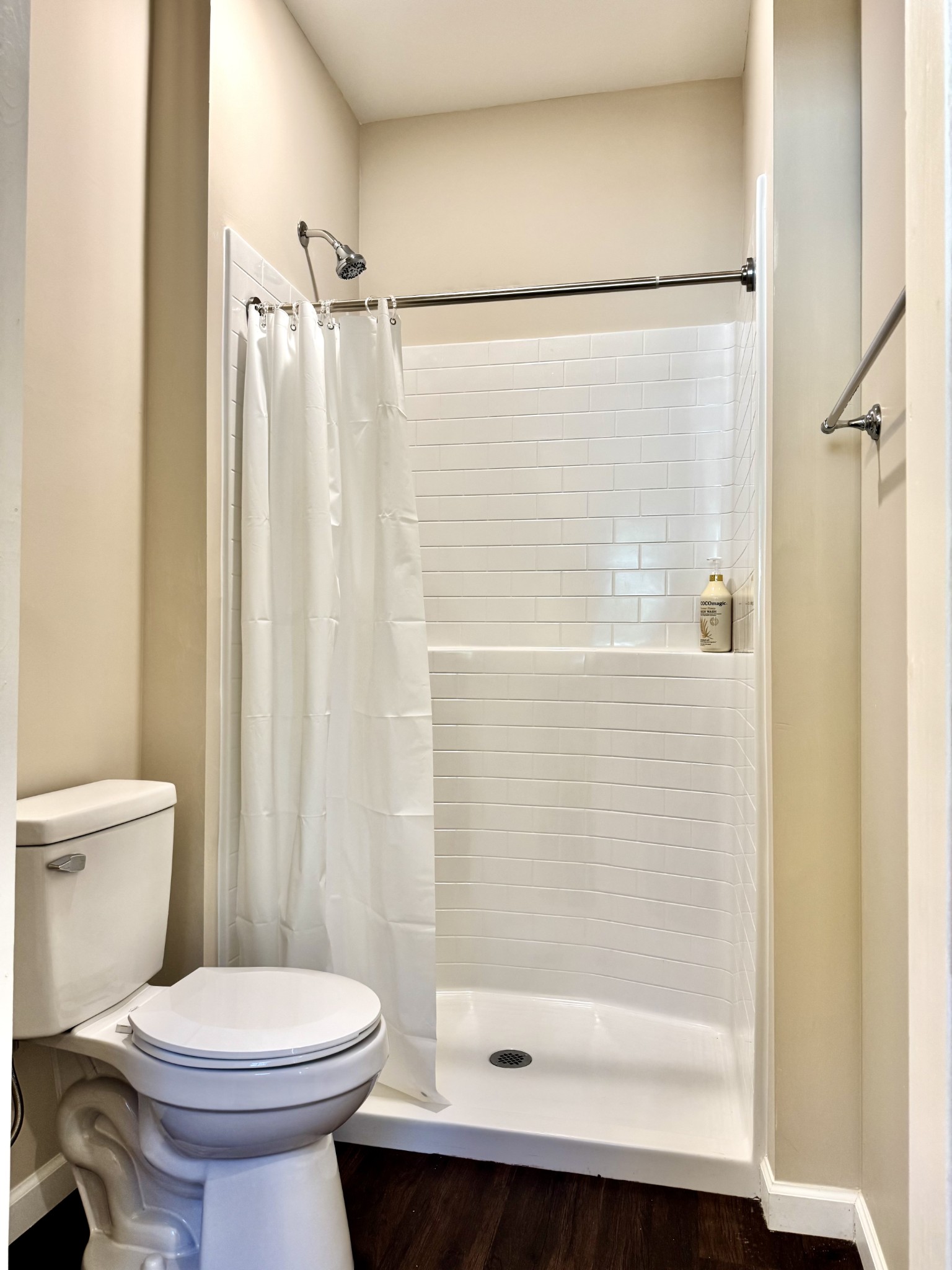 529 Howell St Property Photo 17