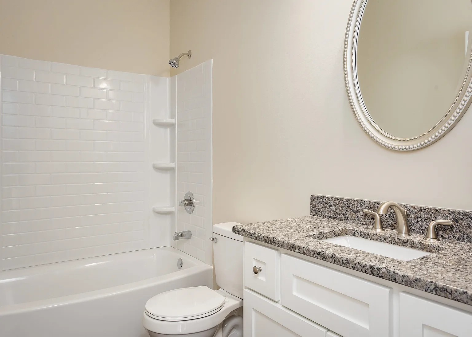 529 Howell St Property Photo 19