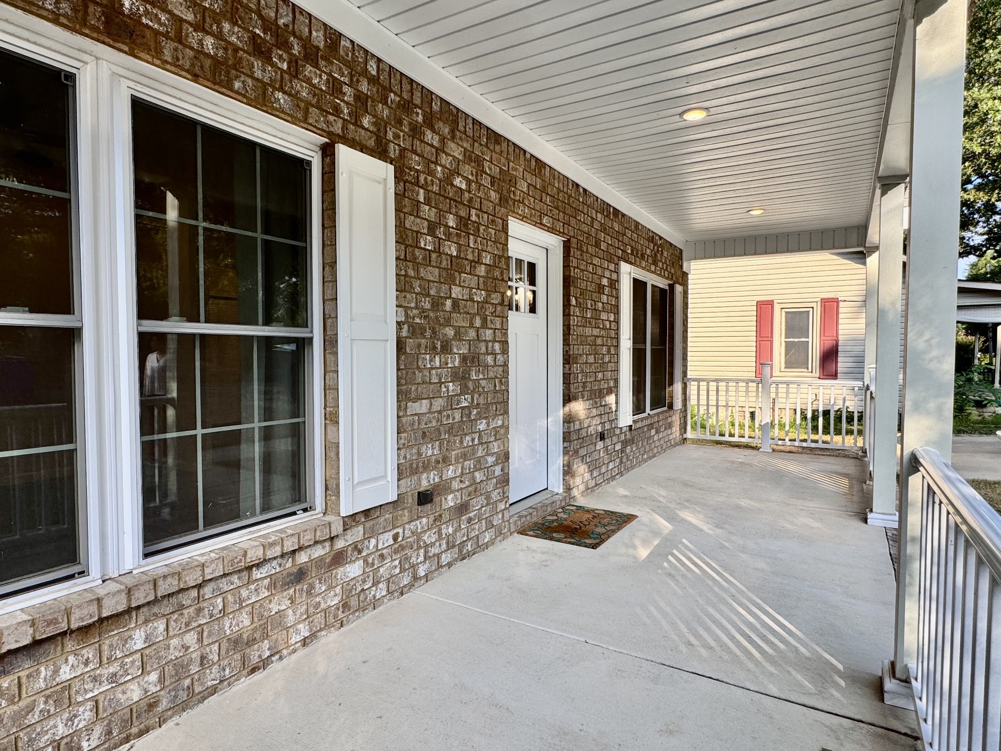 529 Howell St Property Photo 23