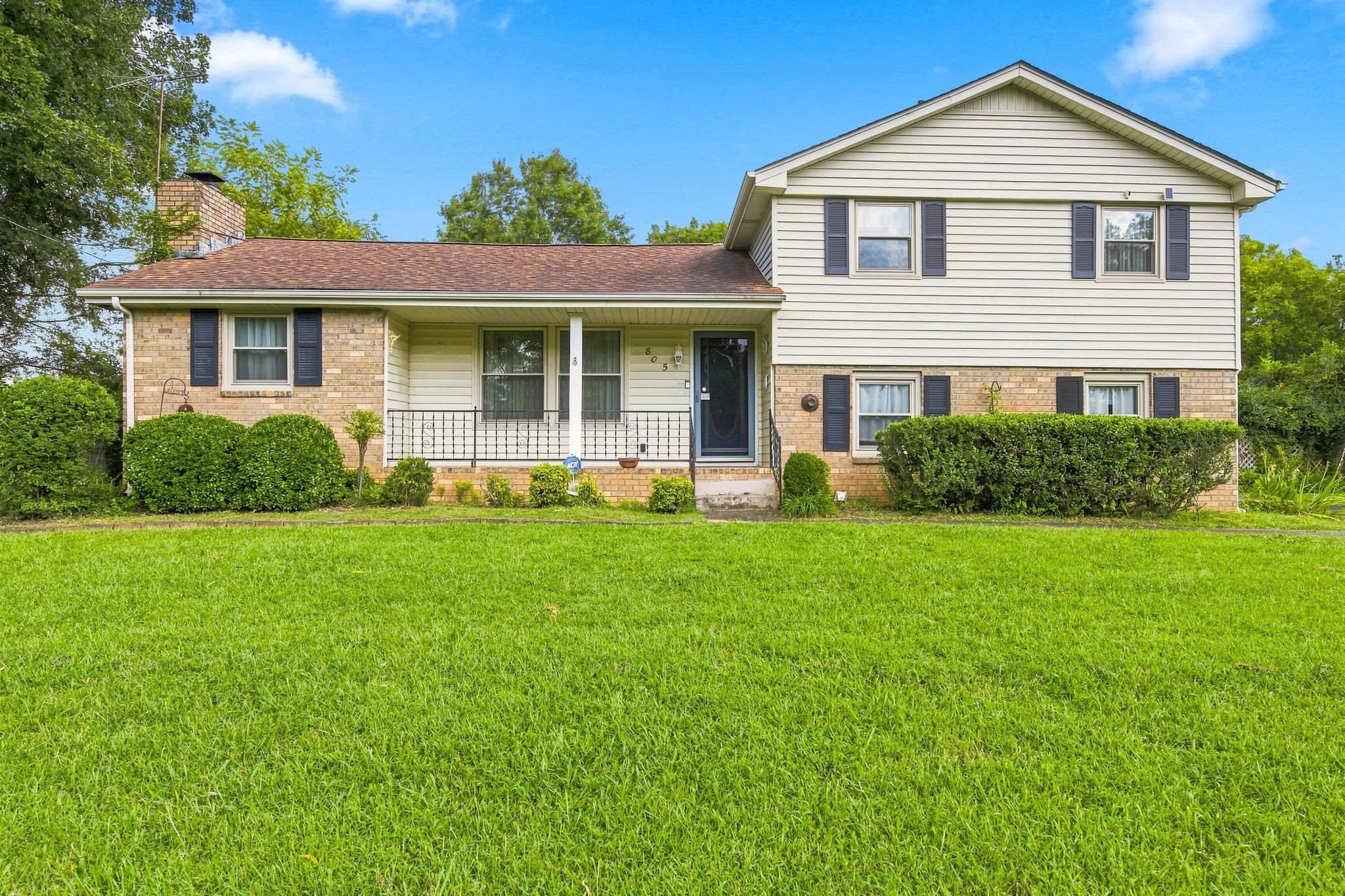 805 General Forrest Dr
