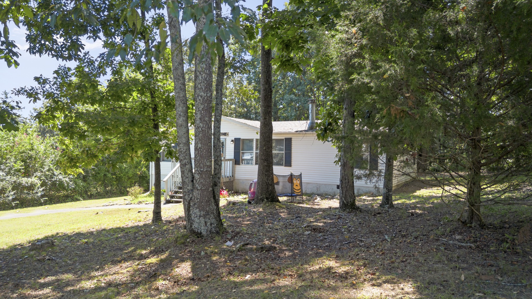 210 W Meadows Ln, Ne Property Photo 5