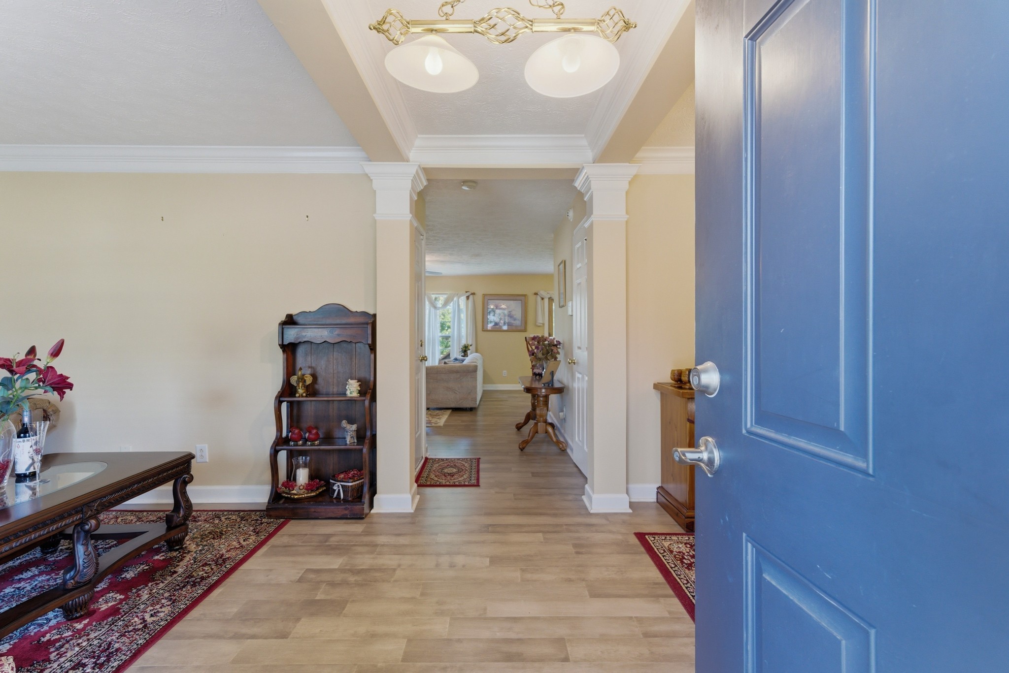 2733 Welshcrest Dr Property Photo 4