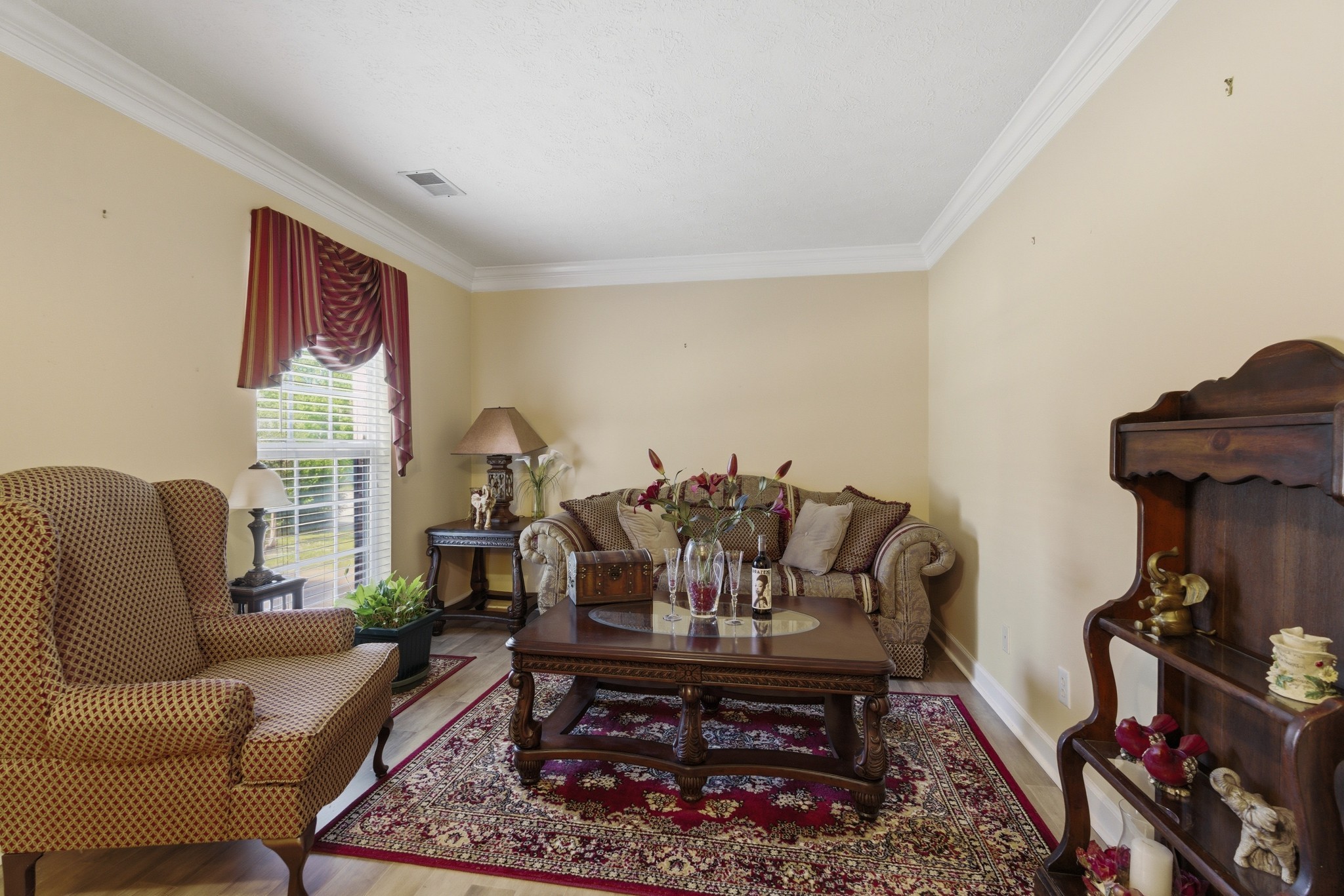 2733 Welshcrest Dr Property Photo 10
